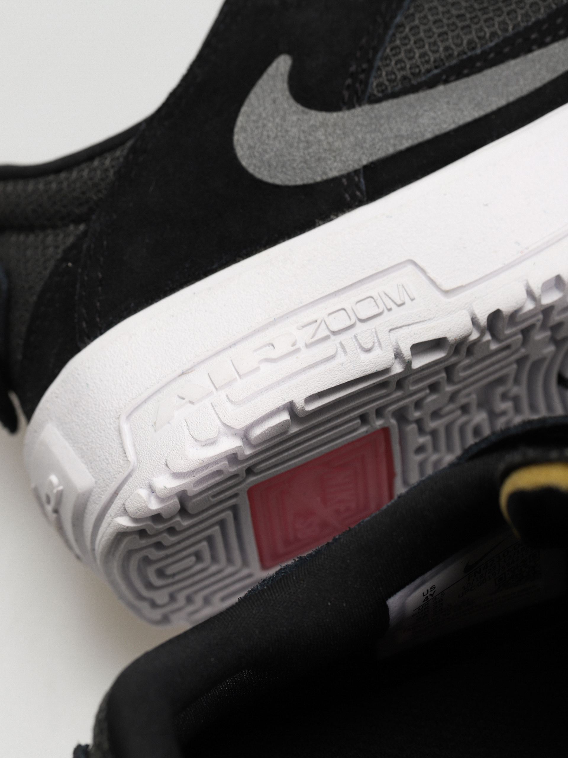 Buty Nike SB Day One JR (black/cool grey anthracite alchemy pink)