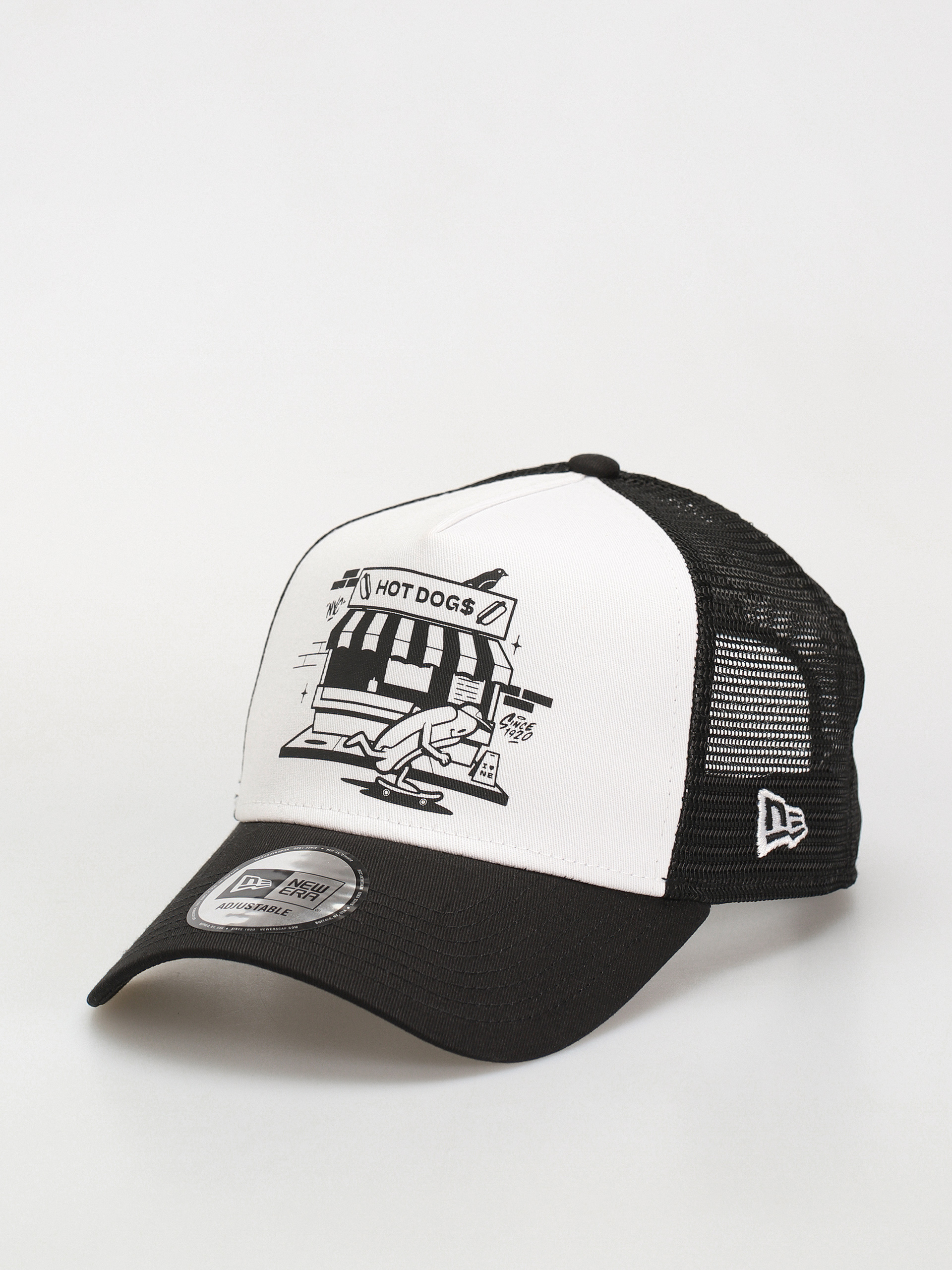 Czapka z daszkiem New Era Graphic Trucker (black/white)