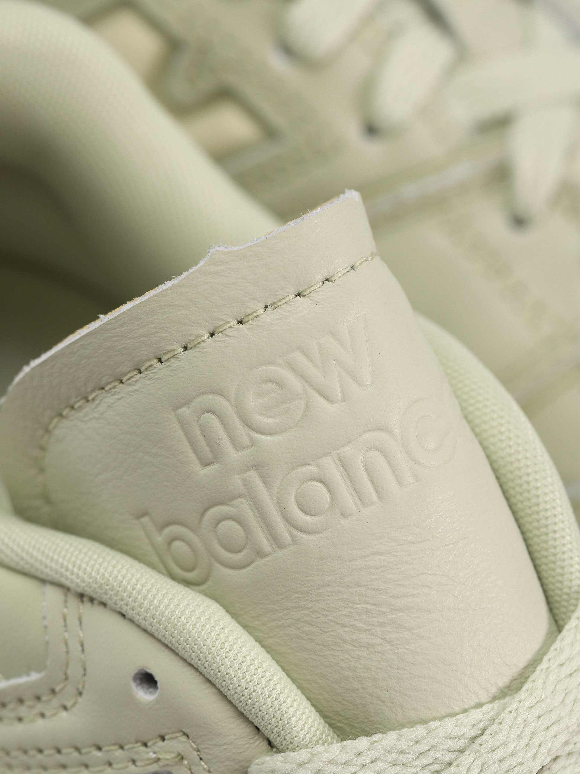 Buty New Balance 550 (salted green)
