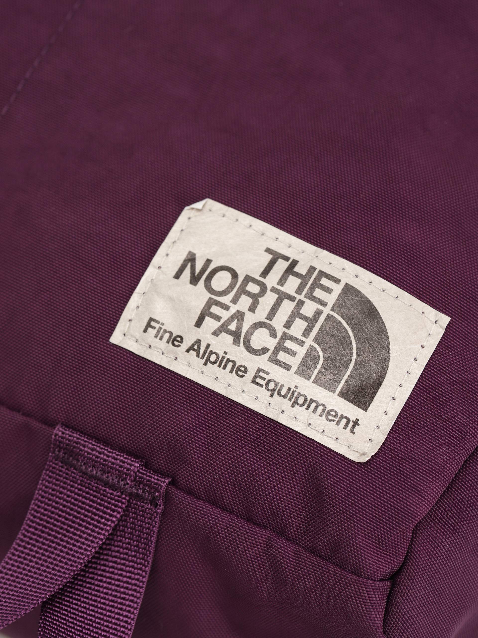 Torba The North Face Berkeley Crossbody (black currant purple/ye)