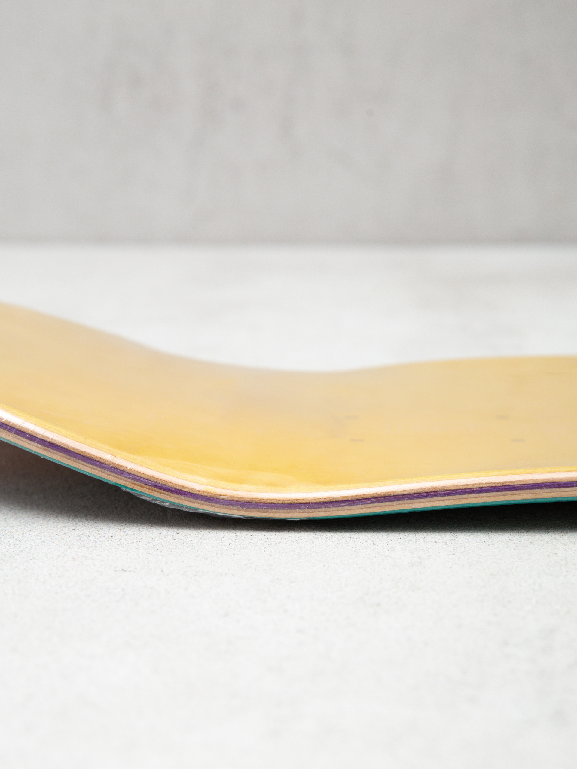 Deck Girl Skateboard Geering Out To Lunch (green)