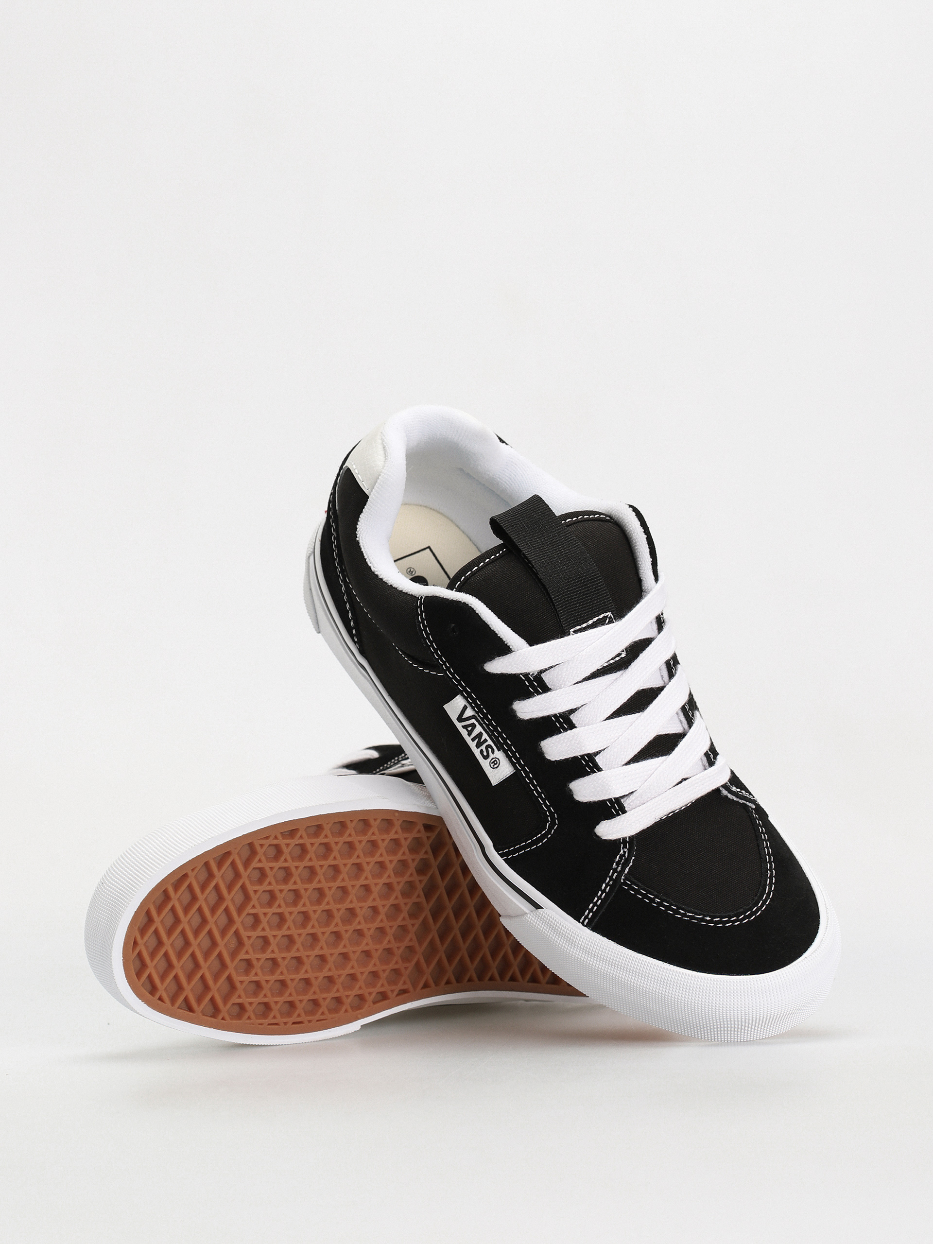 Buty Vans Chukka Push (black/white)