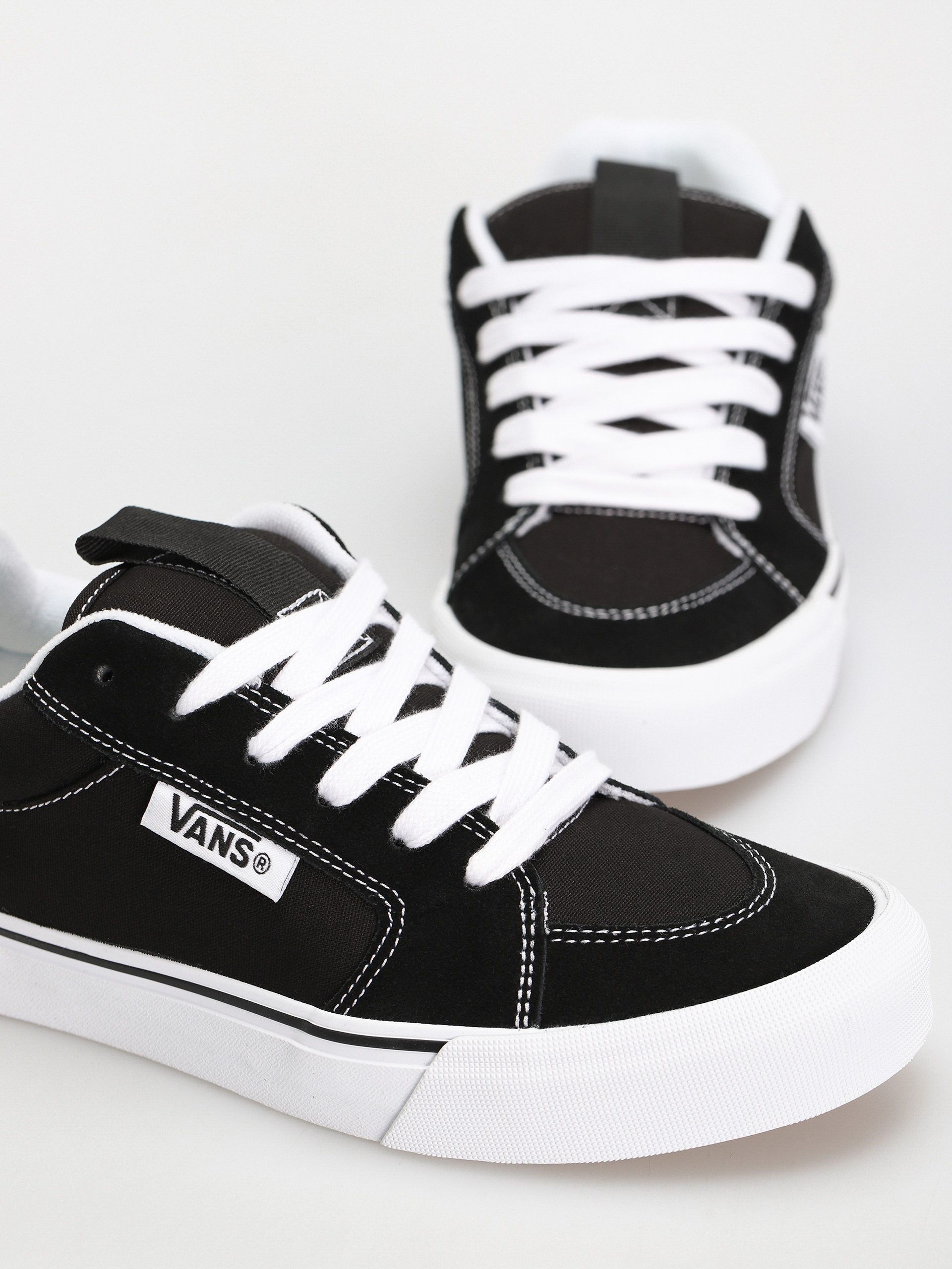 Buty Vans Chukka Push (black/white)