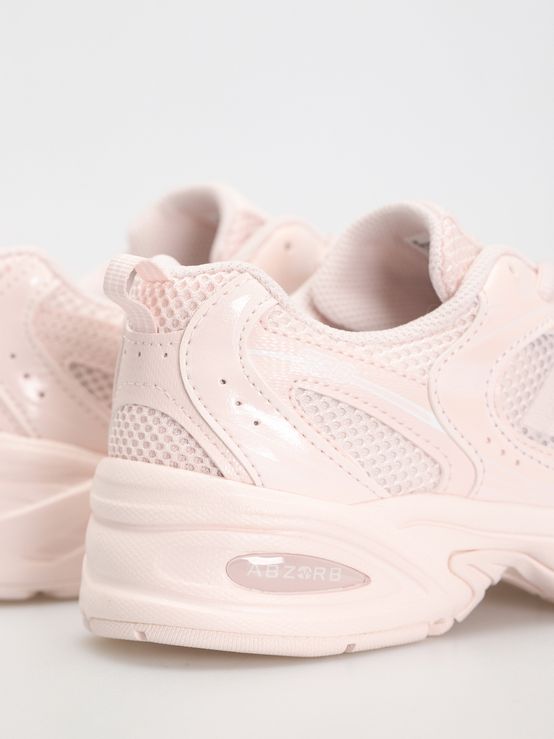 Buty New Balance 530 JR (washed pink)