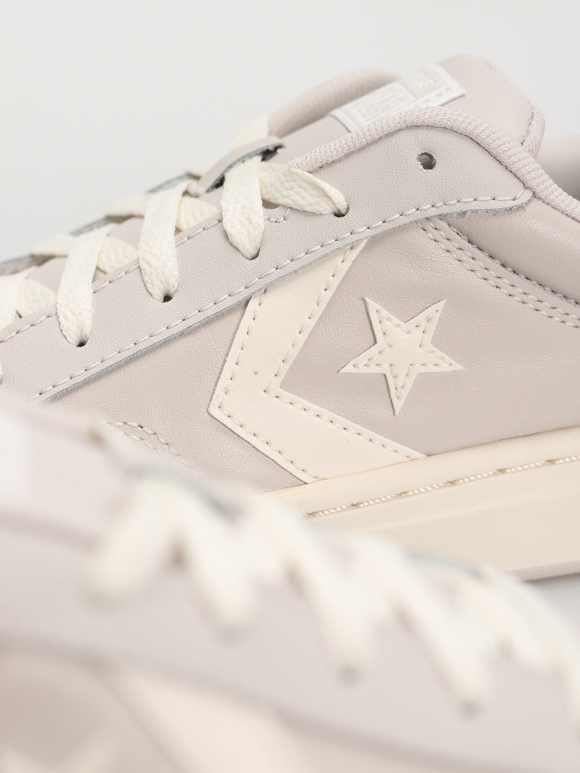 Buty Converse Pro Blaze V2 Ox (stone/brown)