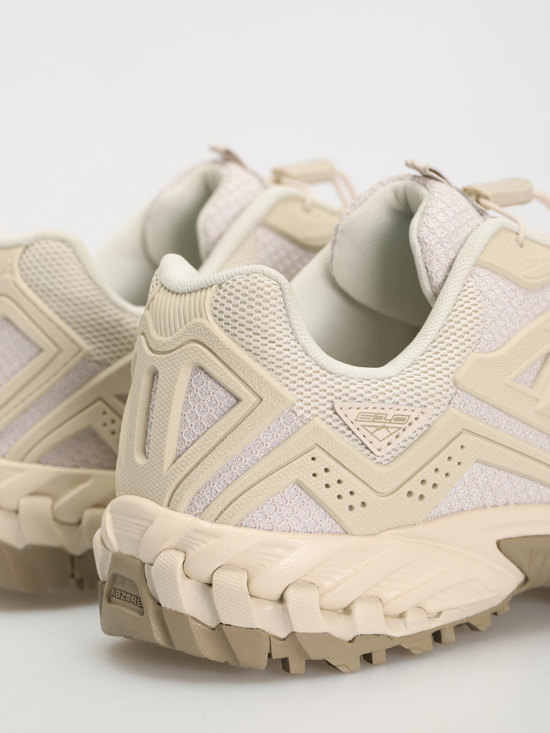Buty New Balance 610 (beige)