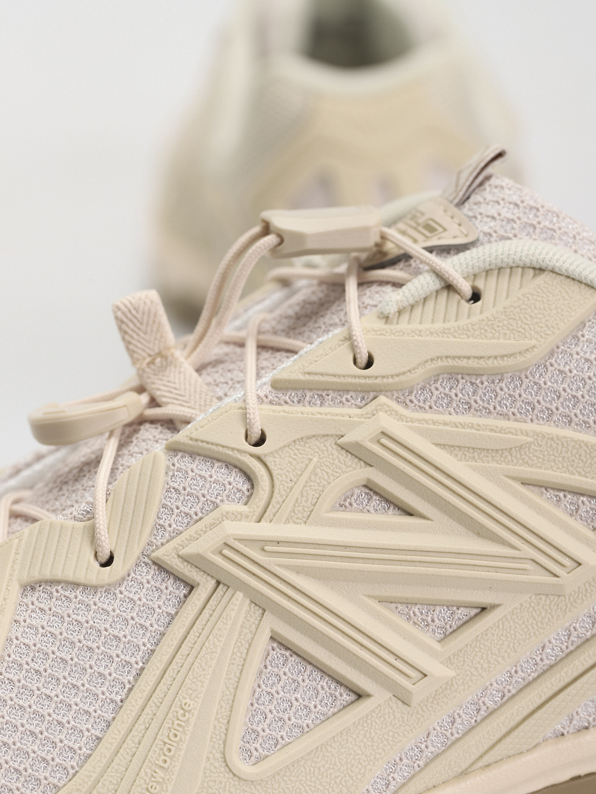 Buty New Balance 610 (beige)