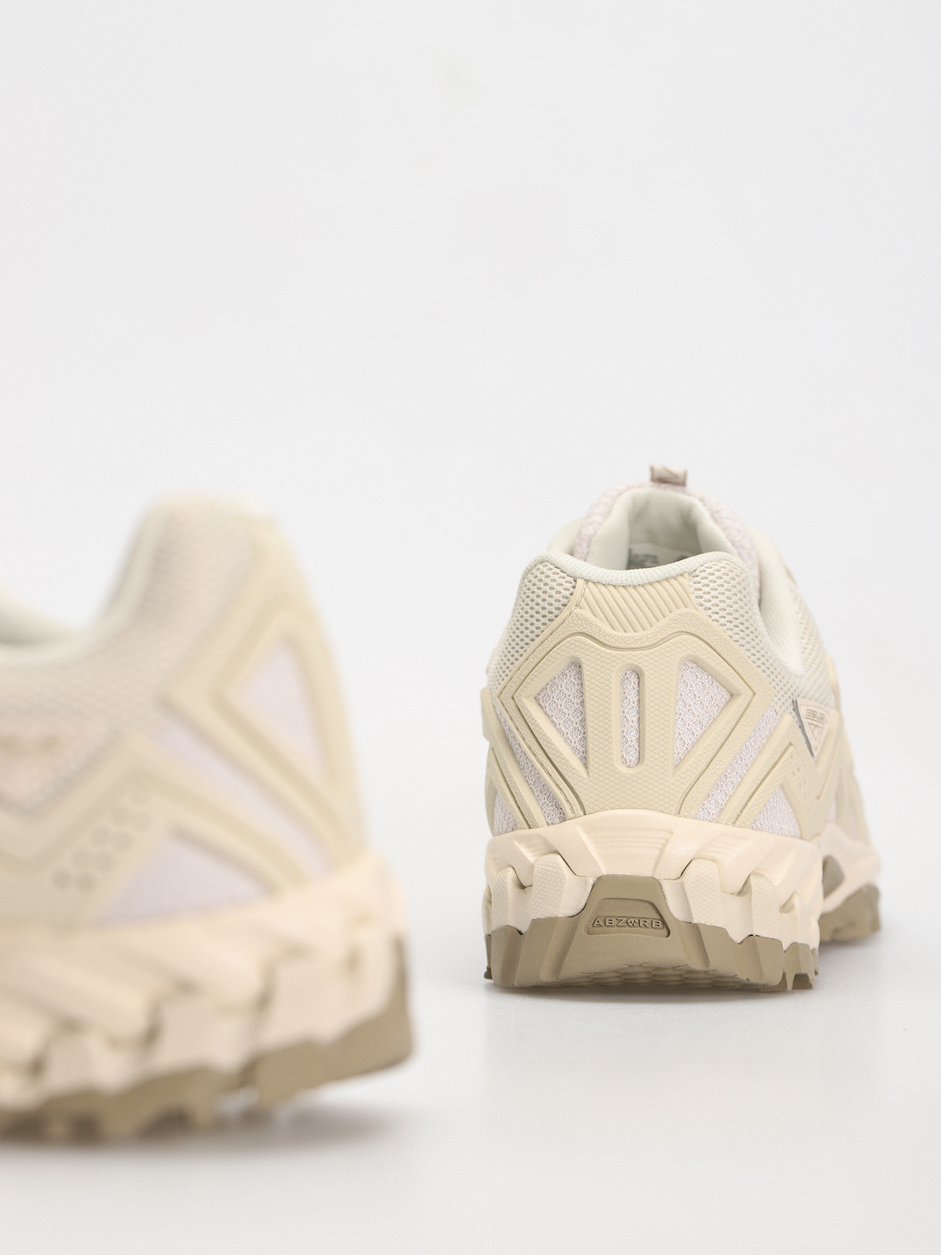 Buty New Balance 610 (beige)