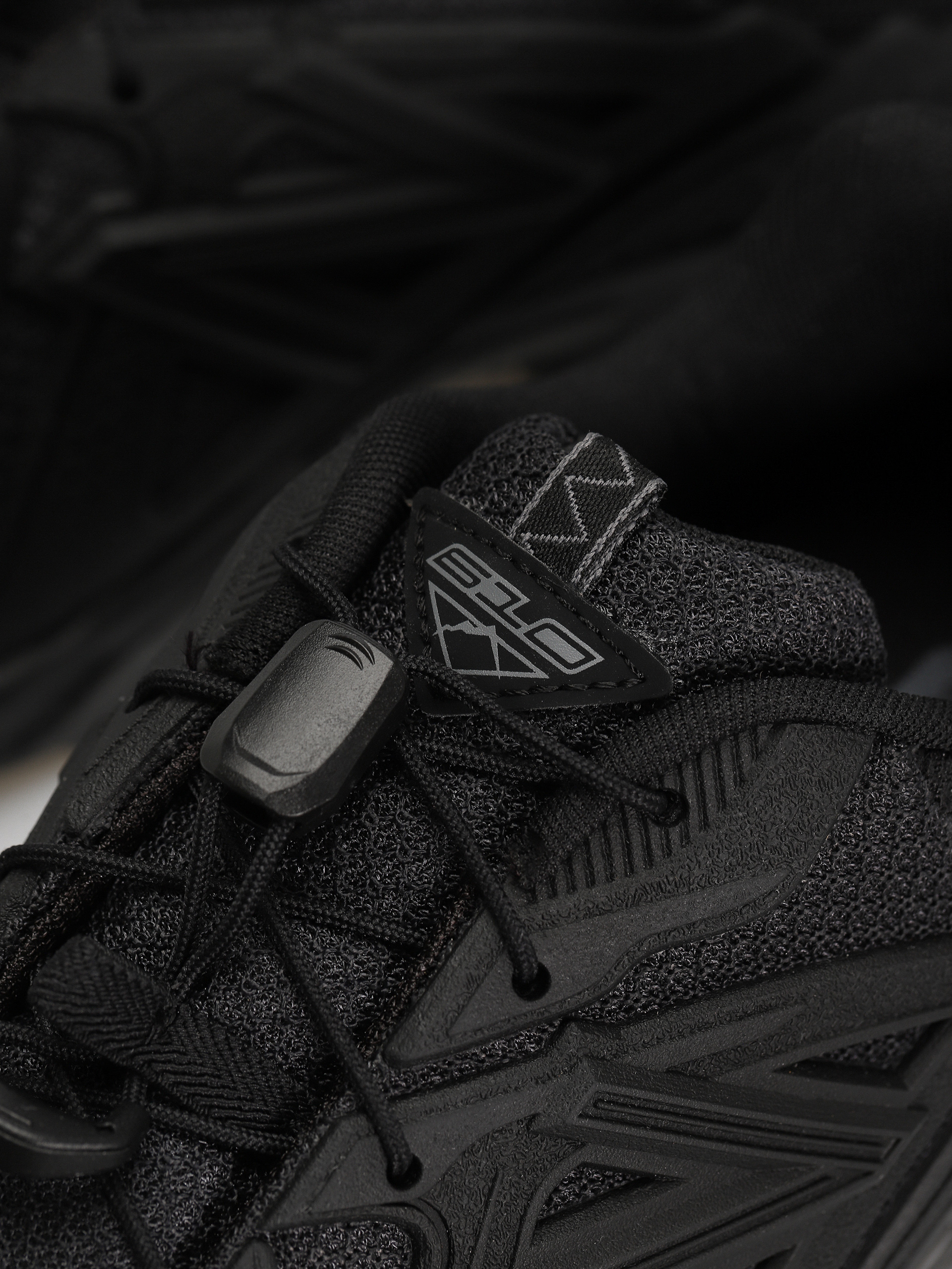 Buty New Balance 610 (black)