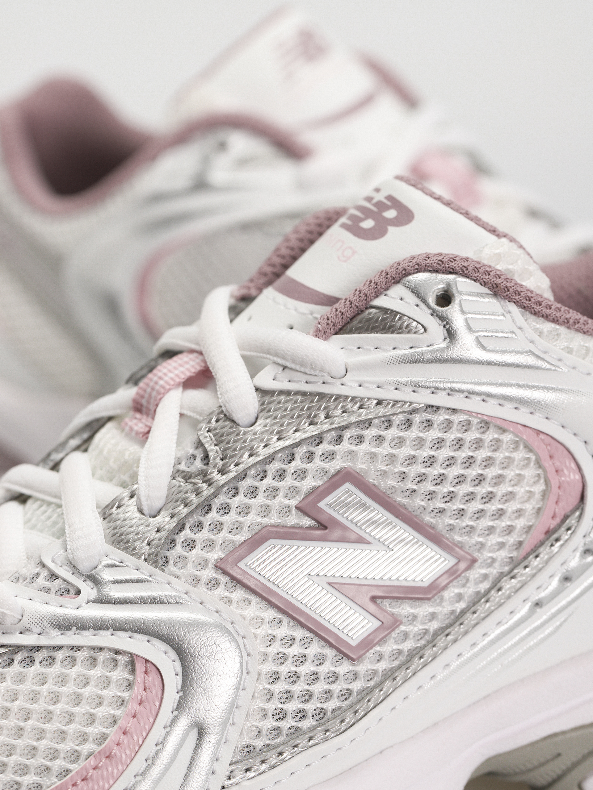 Buty New Balance 530 (white silver pink)