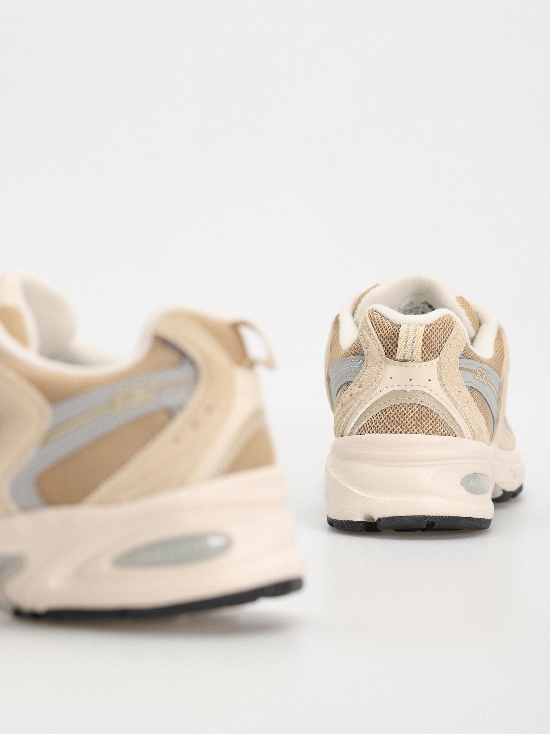 Buty New Balance 530 (sandstone)
