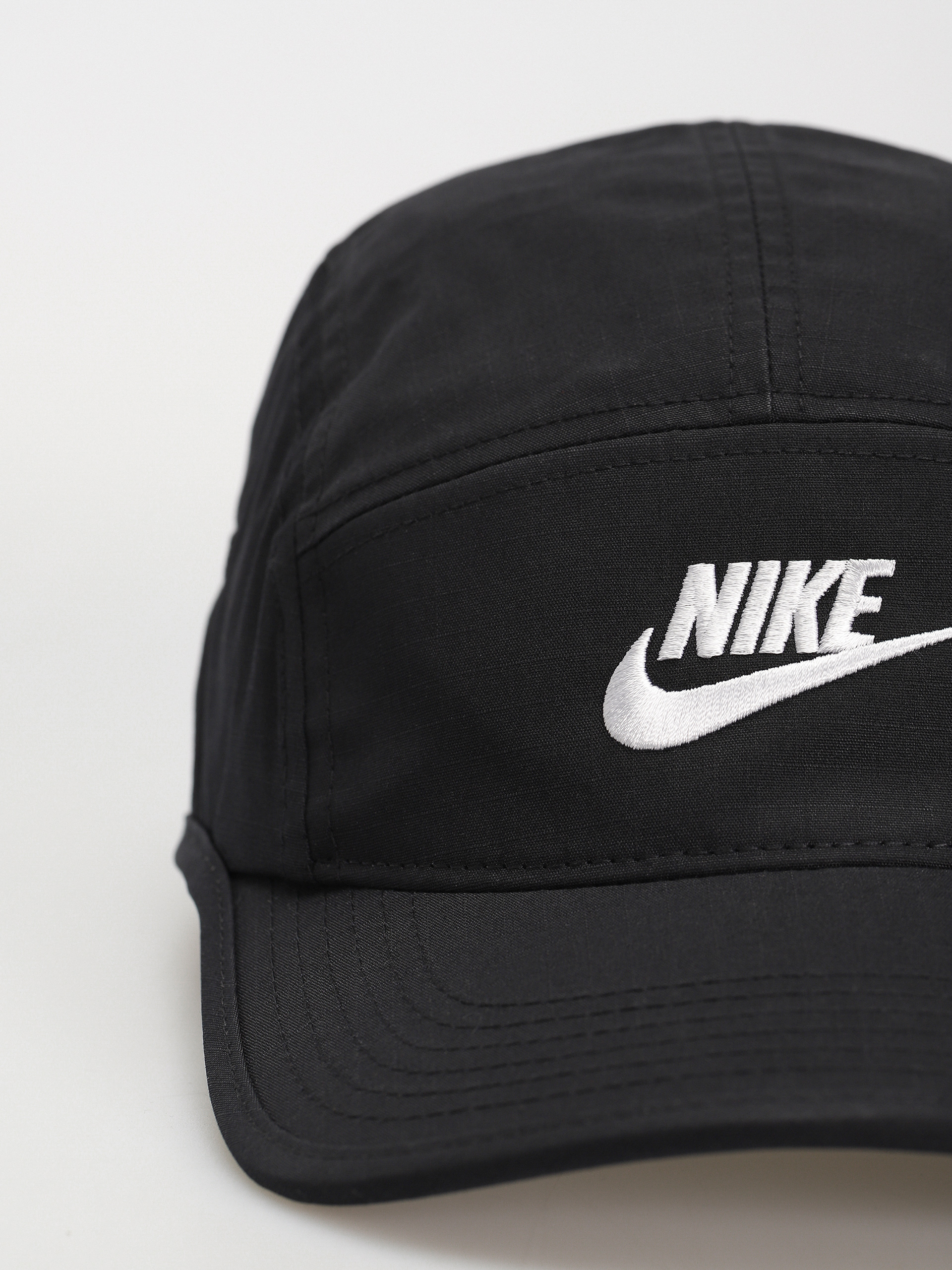 Czapka z daszkiem Nike SB Fly (black/white)