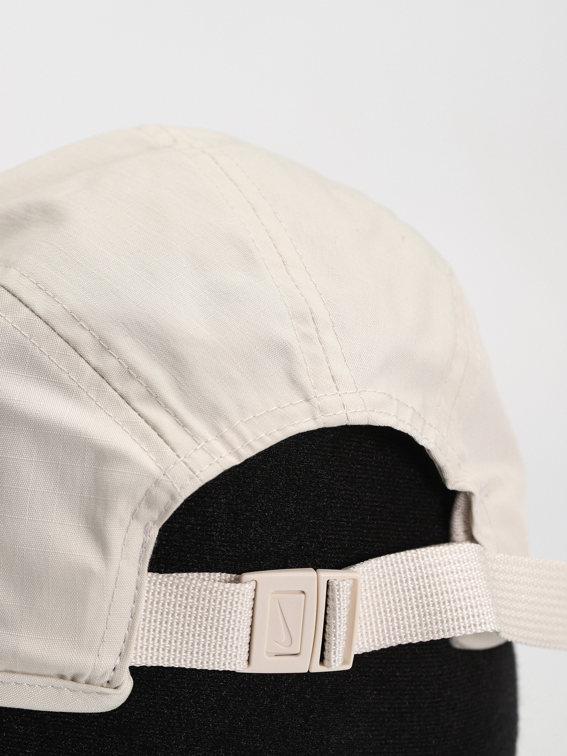 Czapka z daszkiem Nike SB Fly (lt orewood brn/white)