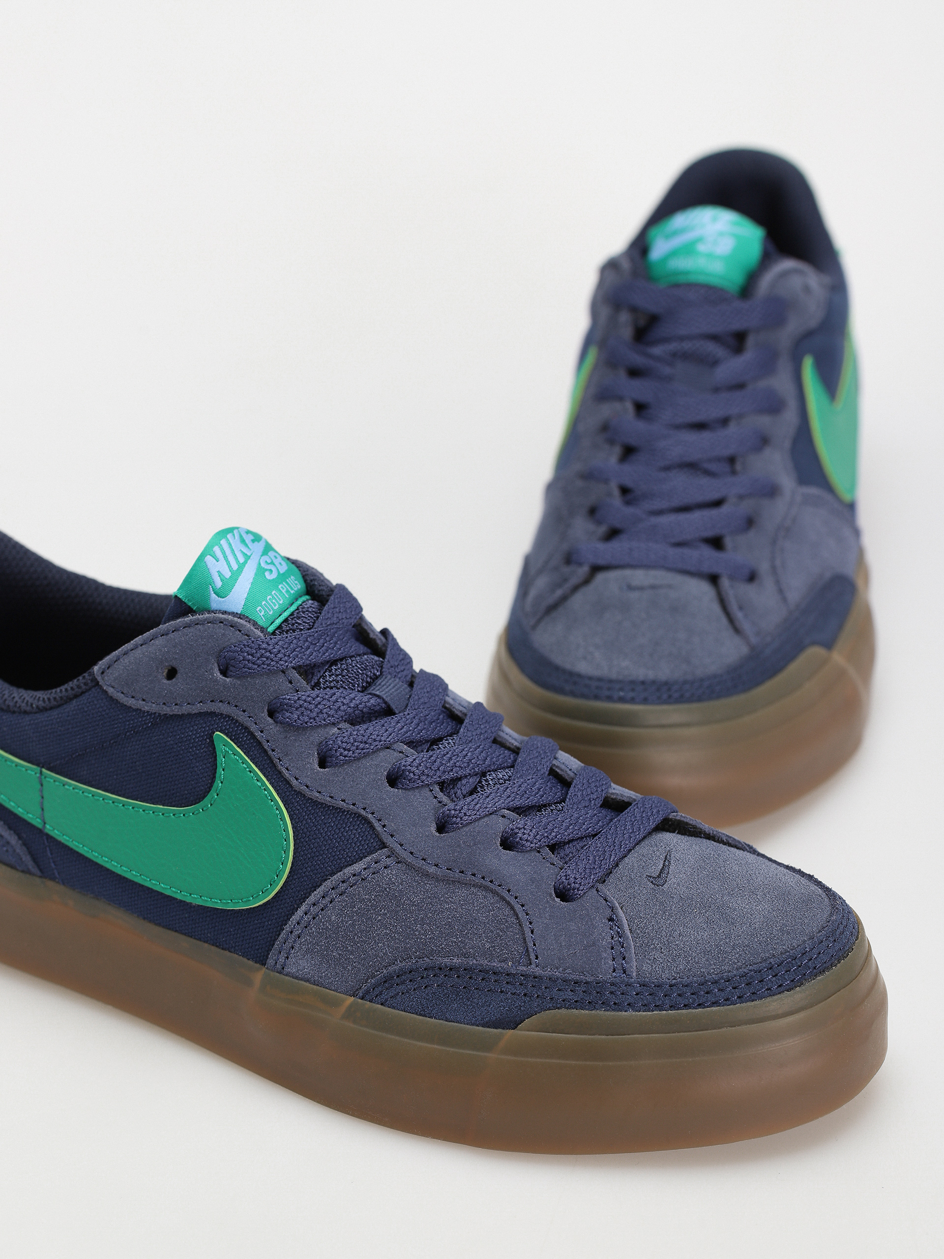 Buty Nike SB Zoom Pogo Plus (midnight navy/malachite obsidian)
