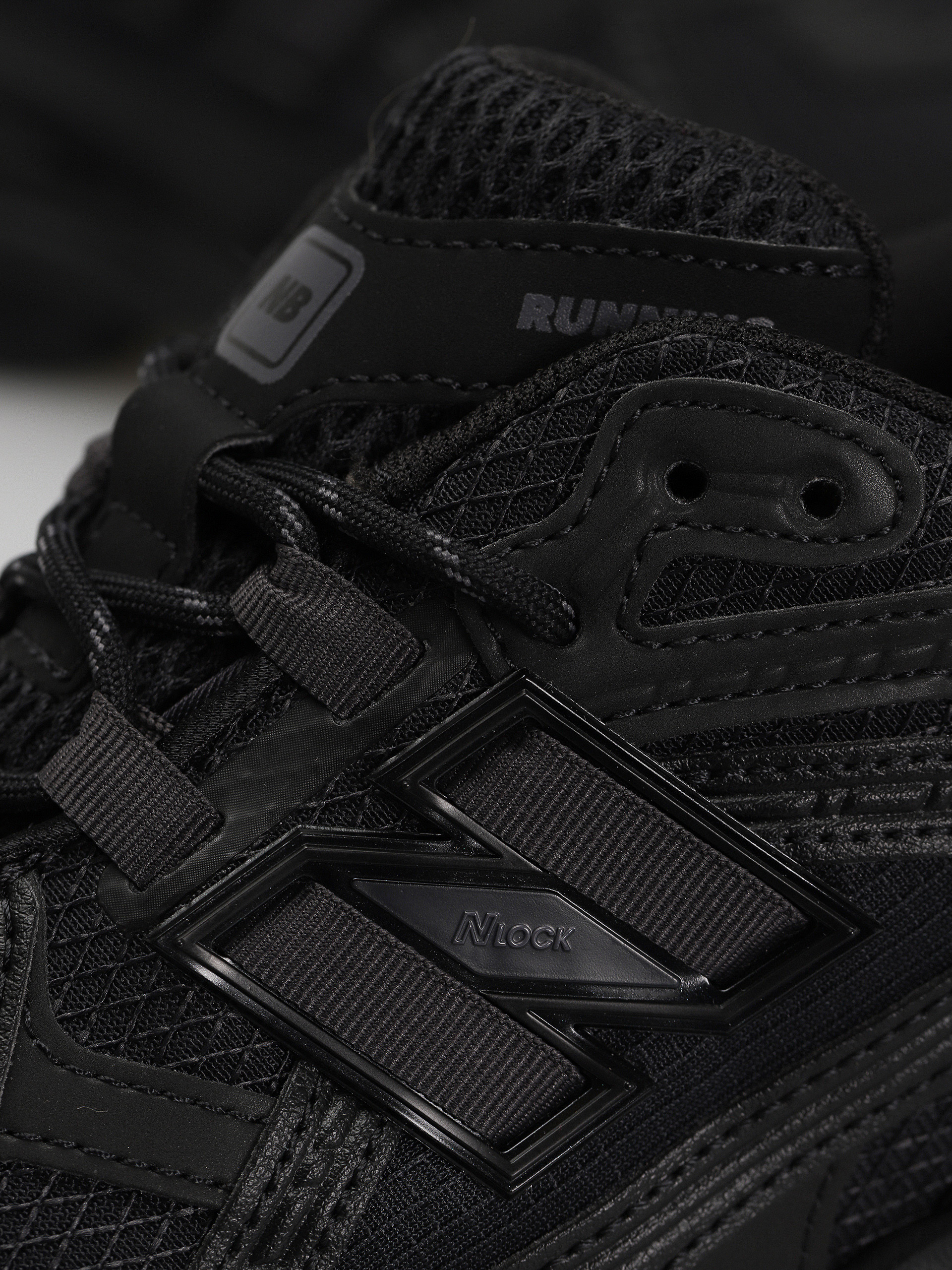 Buty New Balance 1906 (black)