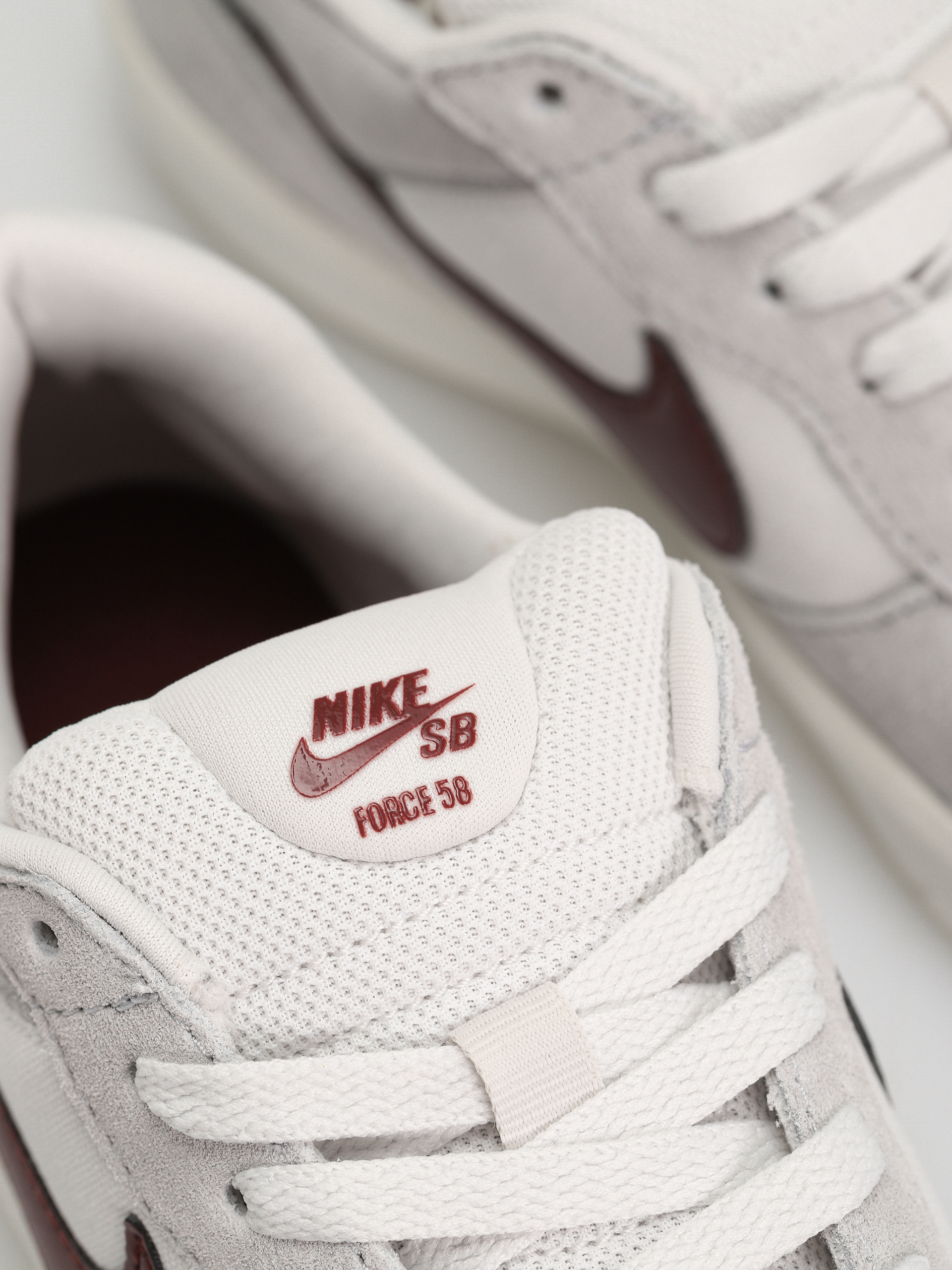 Buty Nike SB Force 58 (platinum tint/dark team red wolf grey)