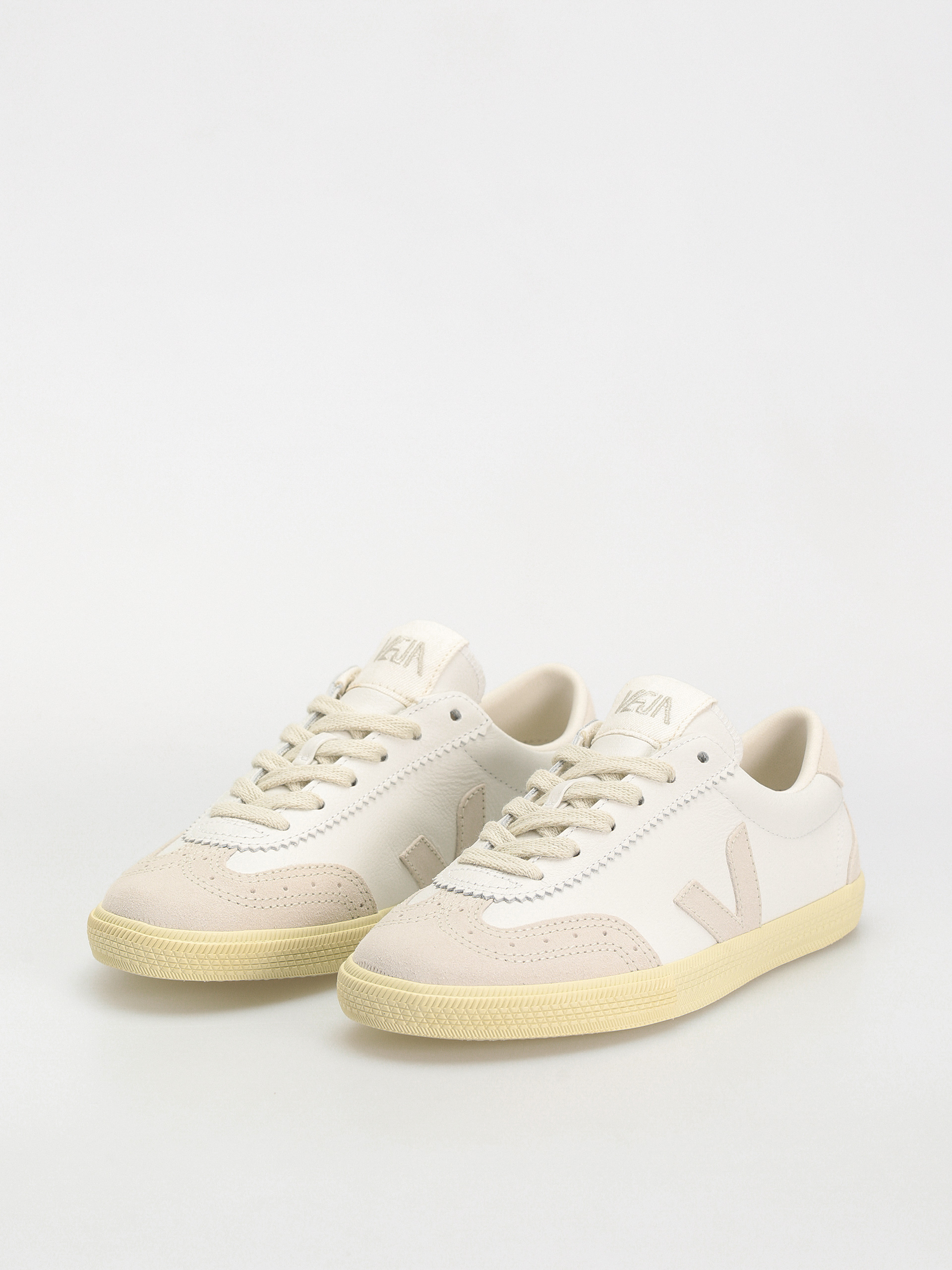 Buty Veja Volley Wmn (white natural)