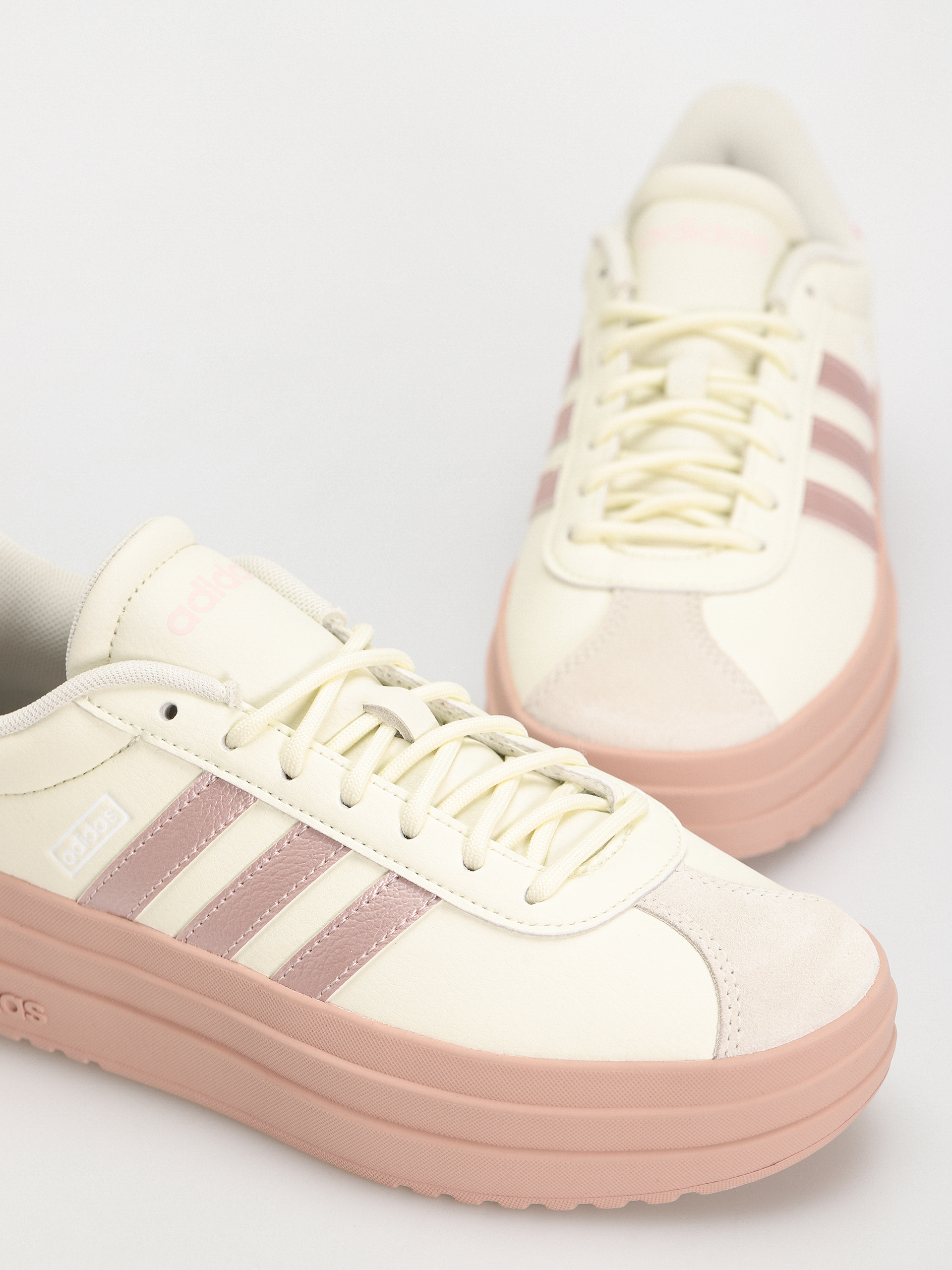 Buty adidas Originals Vl Court Bold Wmn (ivory/sapime/sanpin)
