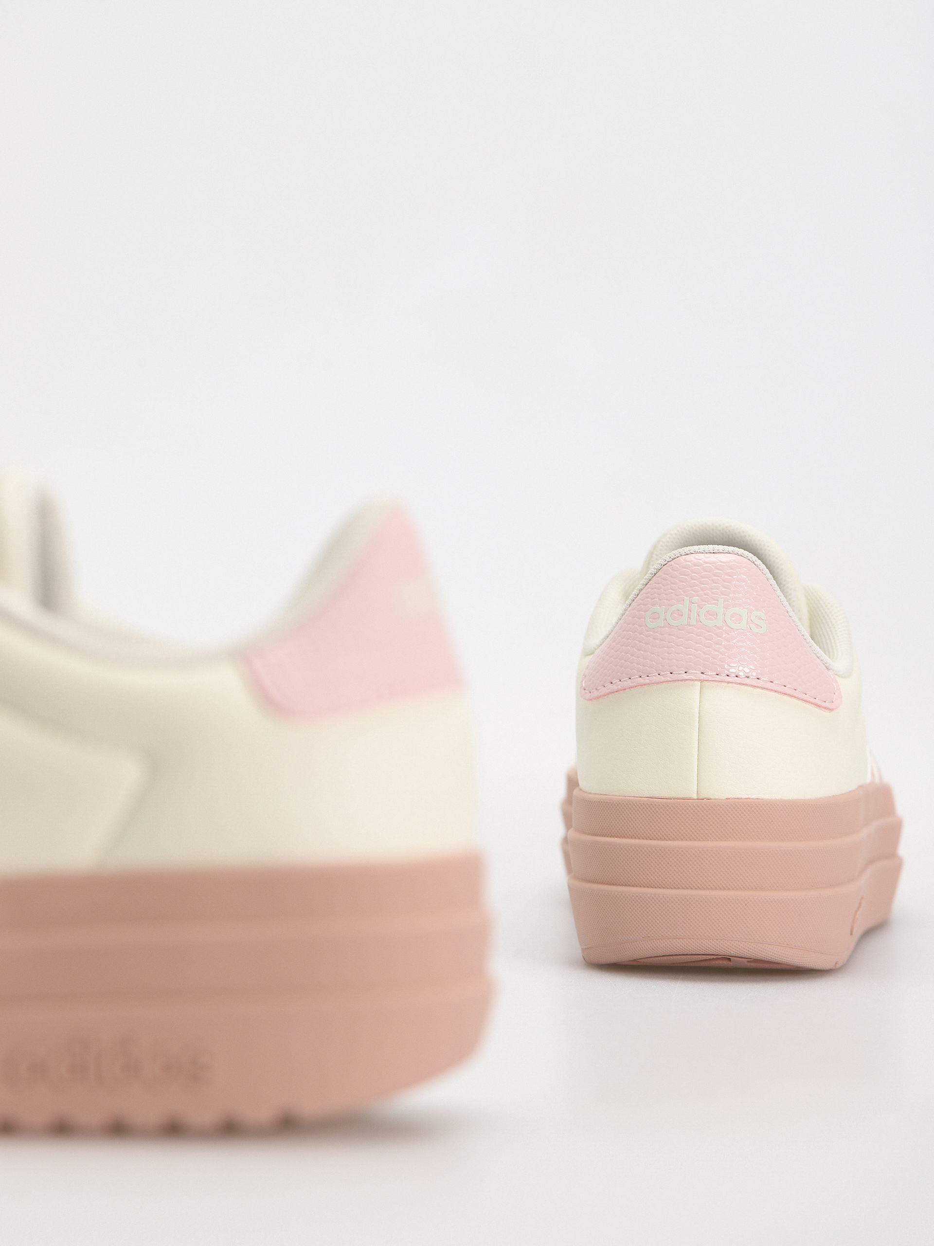 Buty adidas Originals Vl Court Bold Wmn (ivory/sapime/sanpin)