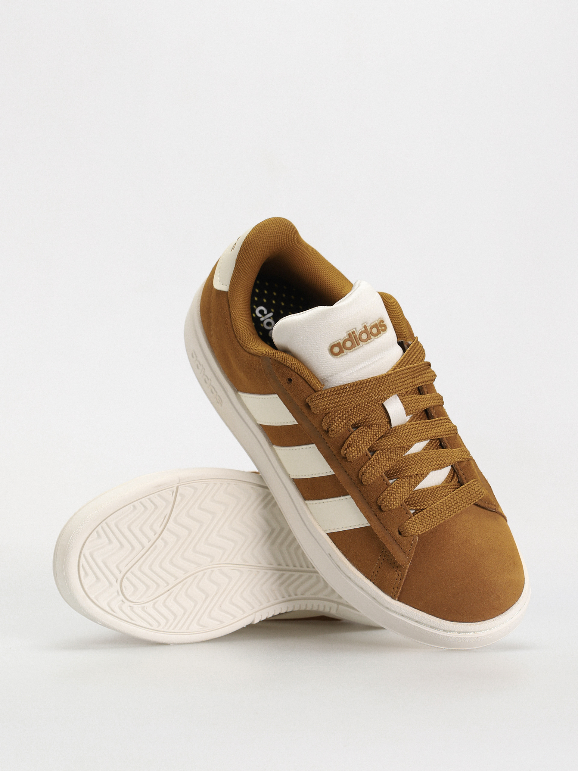 Buty adidas Grand Court Alpha 0 (brostr/owhite/owhite)