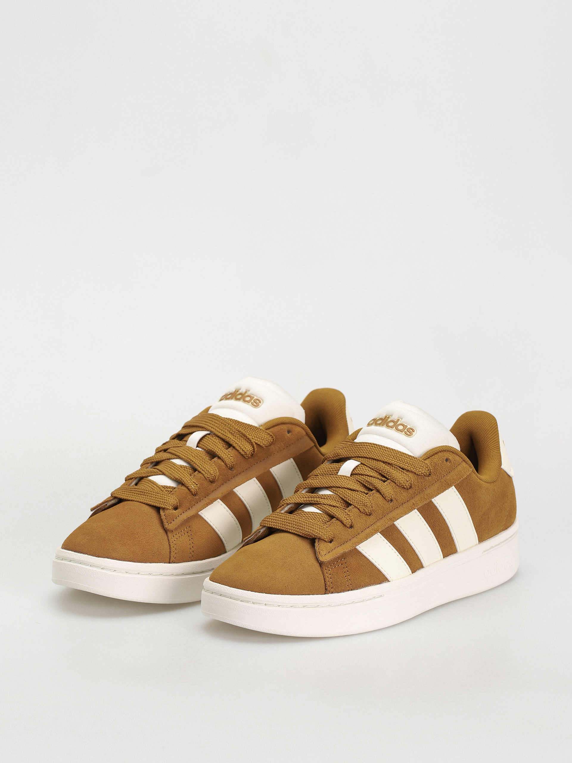 Buty adidas Grand Court Alpha 0 (brostr/owhite/owhite)