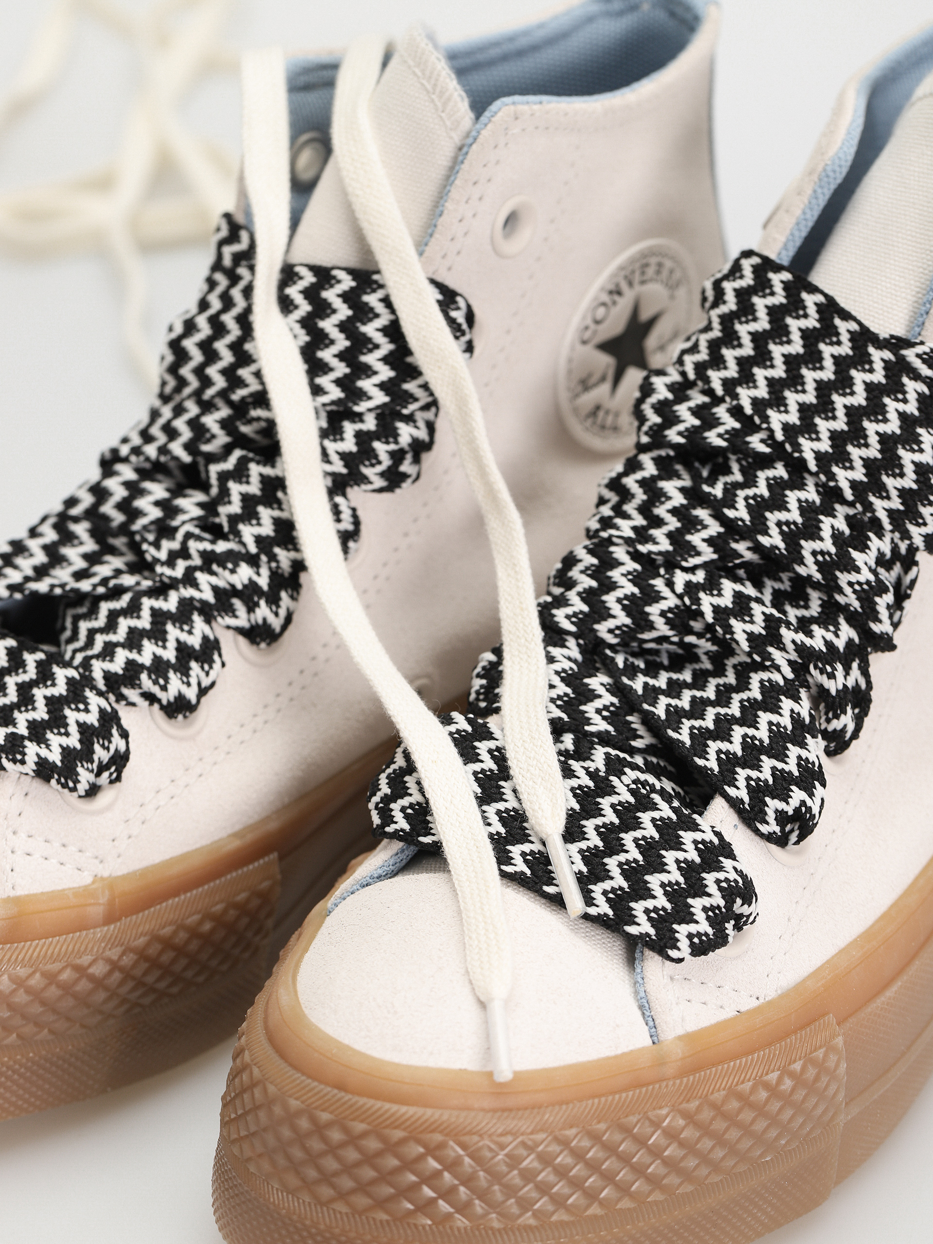 Trampki Converse Chuck Taylor All Star Lift Hi Wmn (vintage white/out of the blue)