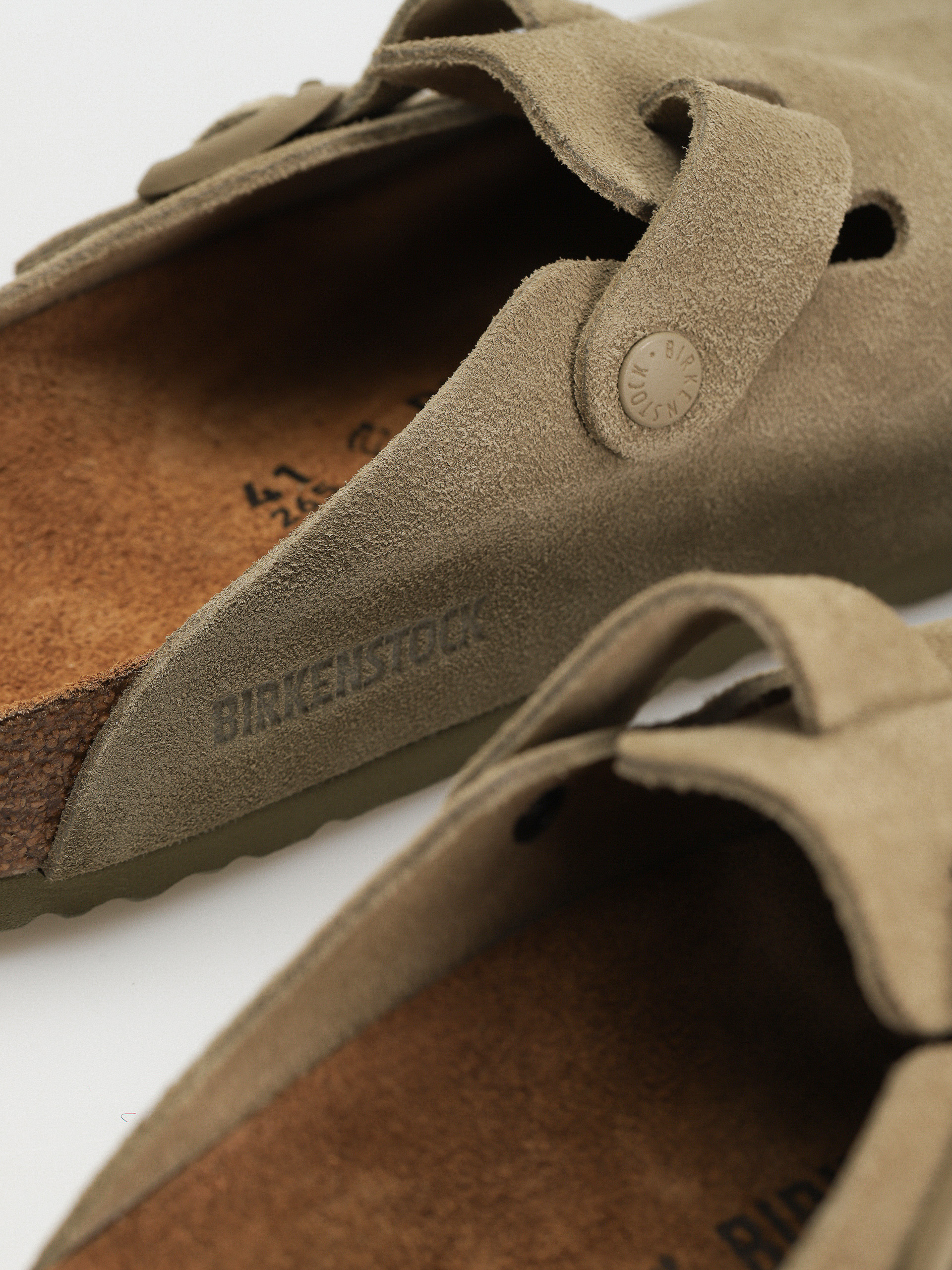 Klapki Birkenstock Boston Suede Leather Regular (faded khaki)