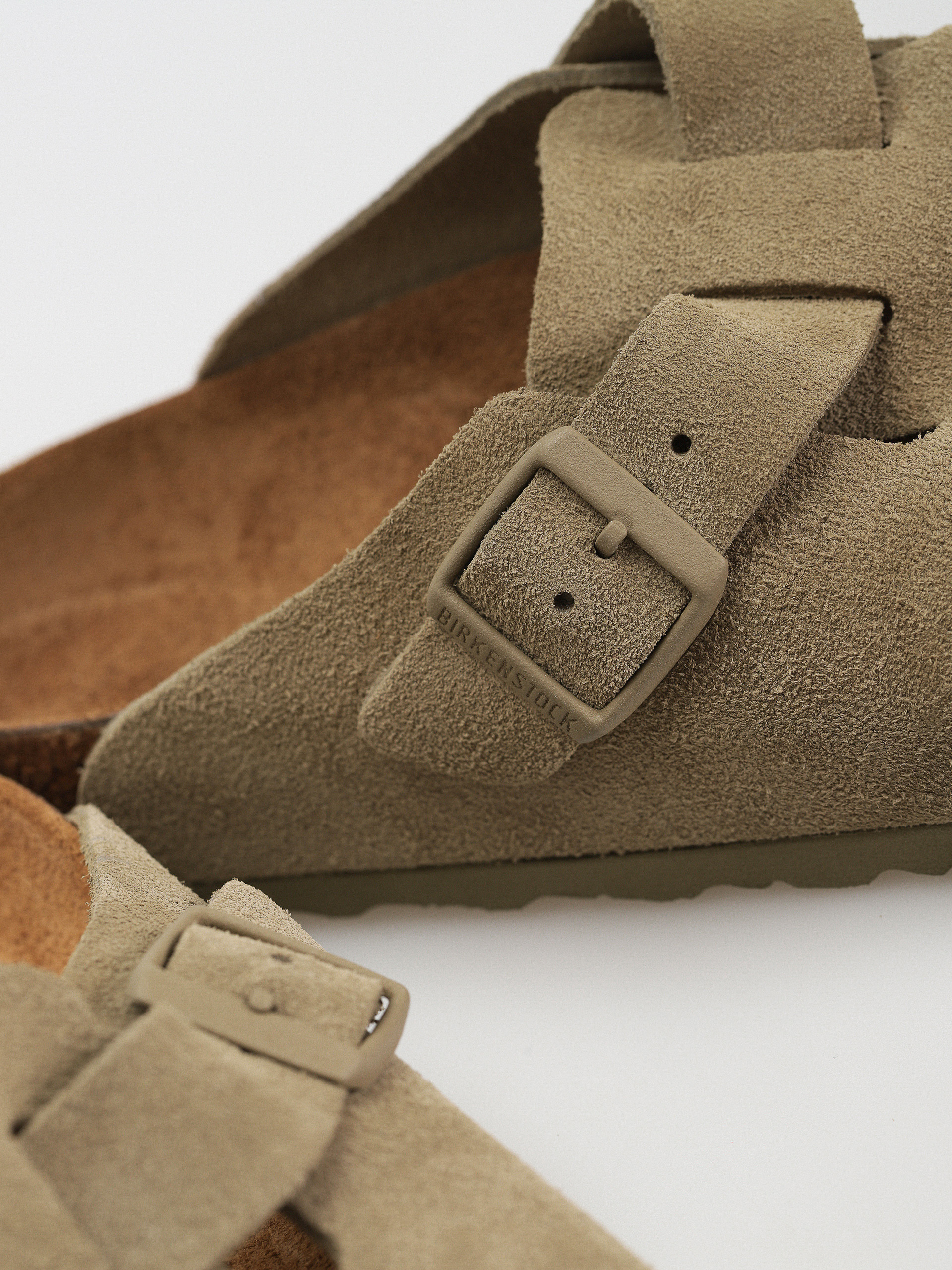 Klapki Birkenstock Boston Suede Leather Regular (faded khaki)