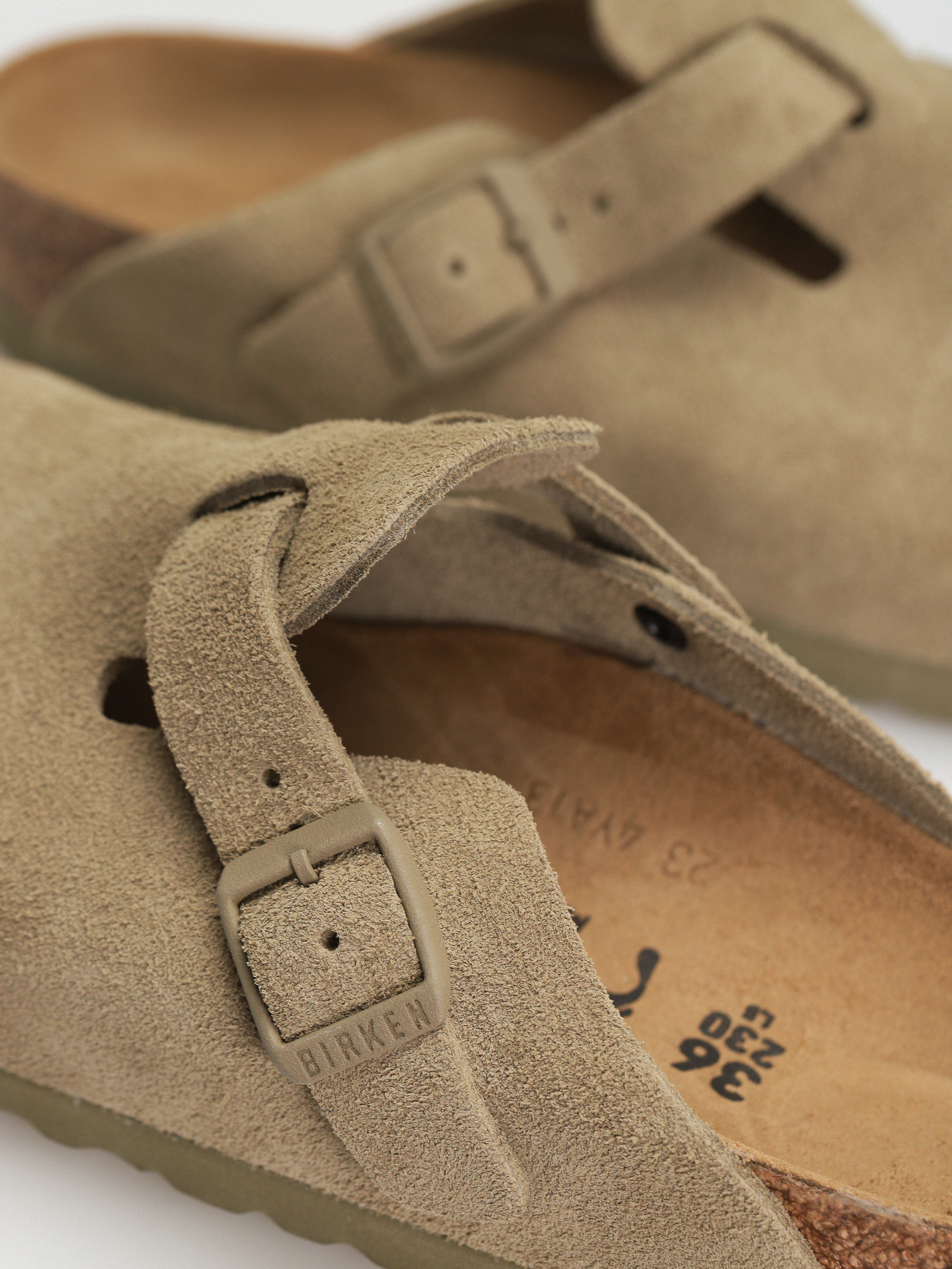 Klapki Birkenstock Boston Suede Leather Narrow Wmn (faded khaki)