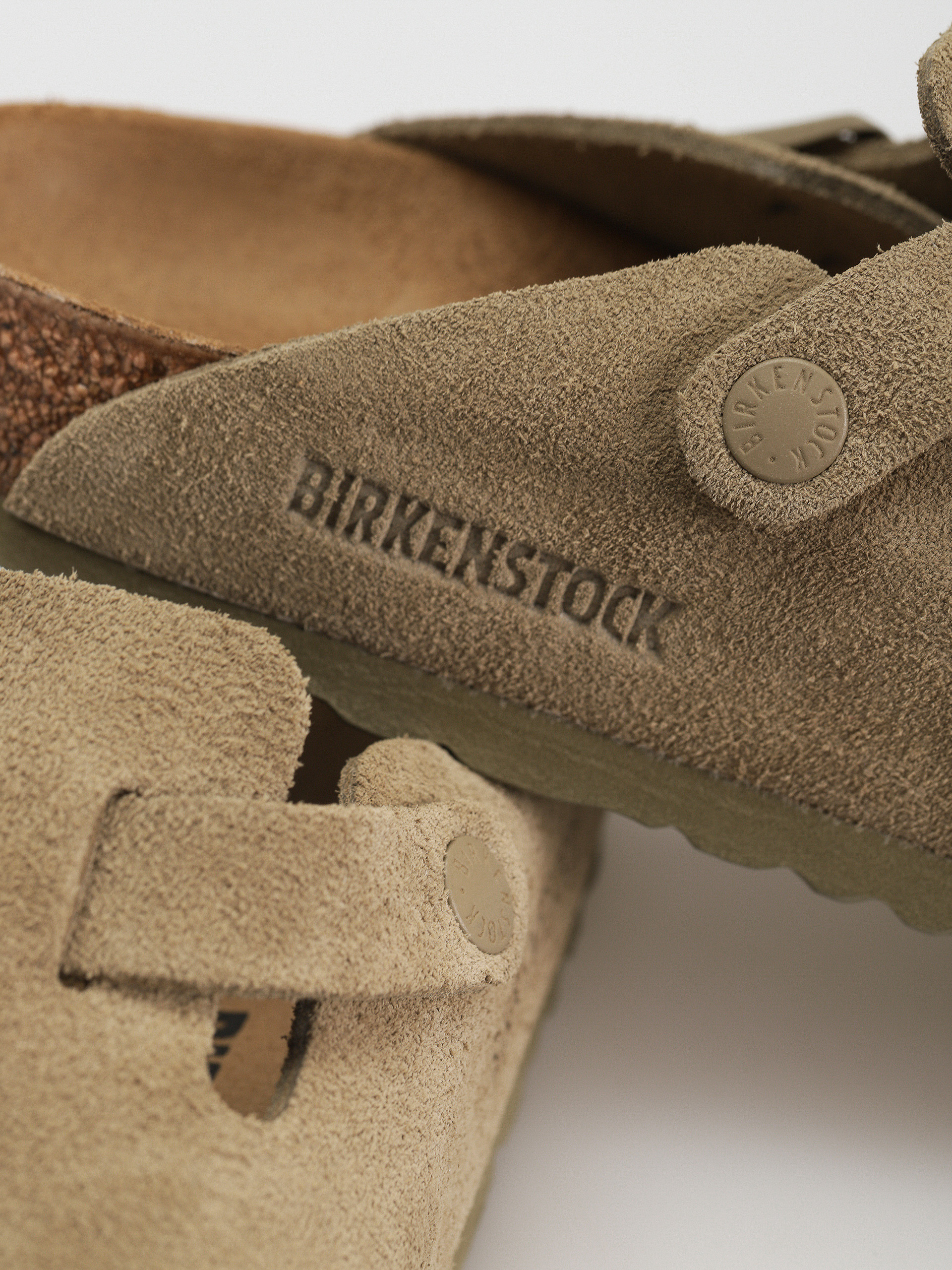 Klapki Birkenstock Boston Suede Leather Narrow Wmn (faded khaki)