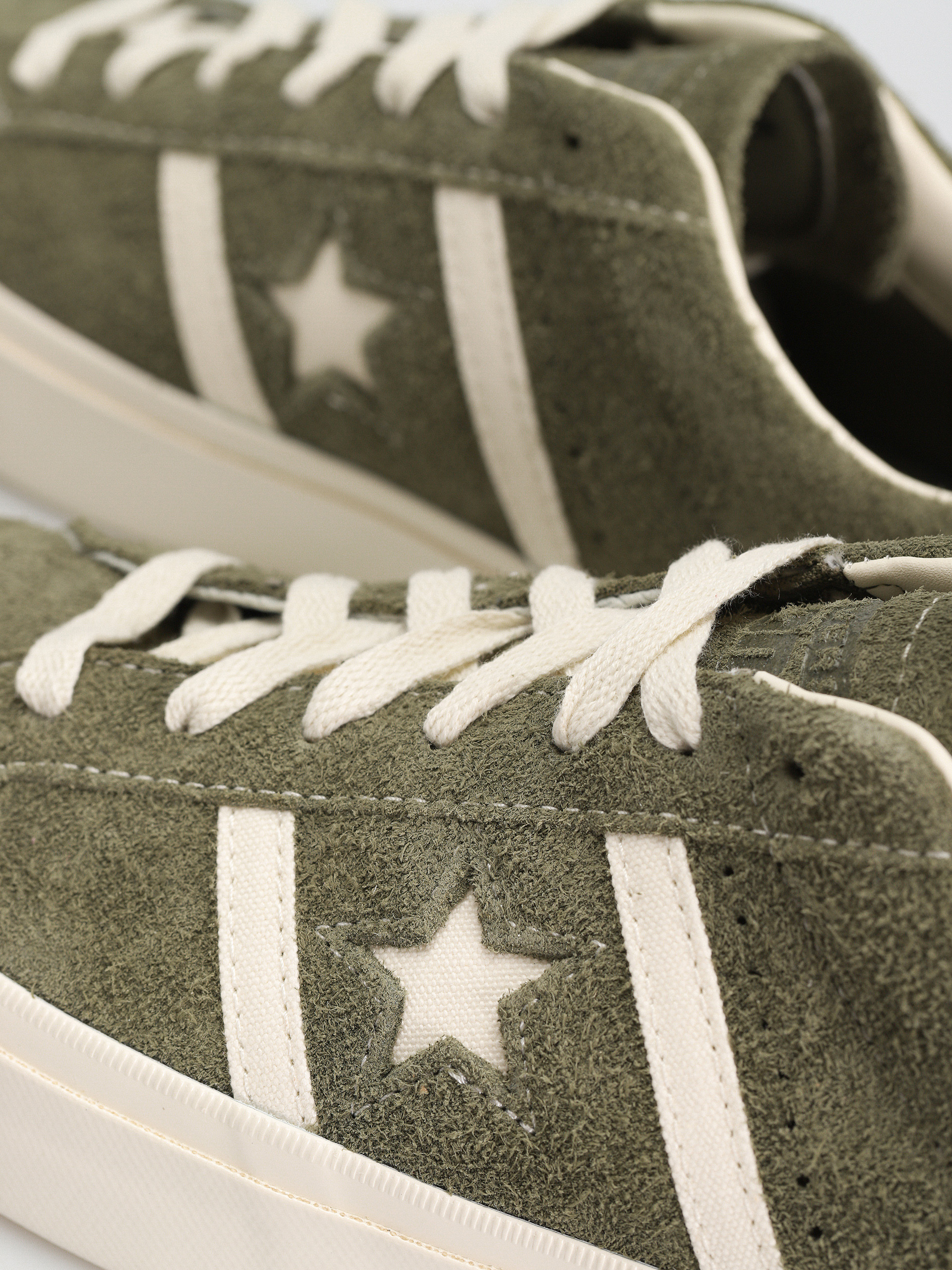 Buty Converse One Star Academy Pro Ox (utility/egret/black)