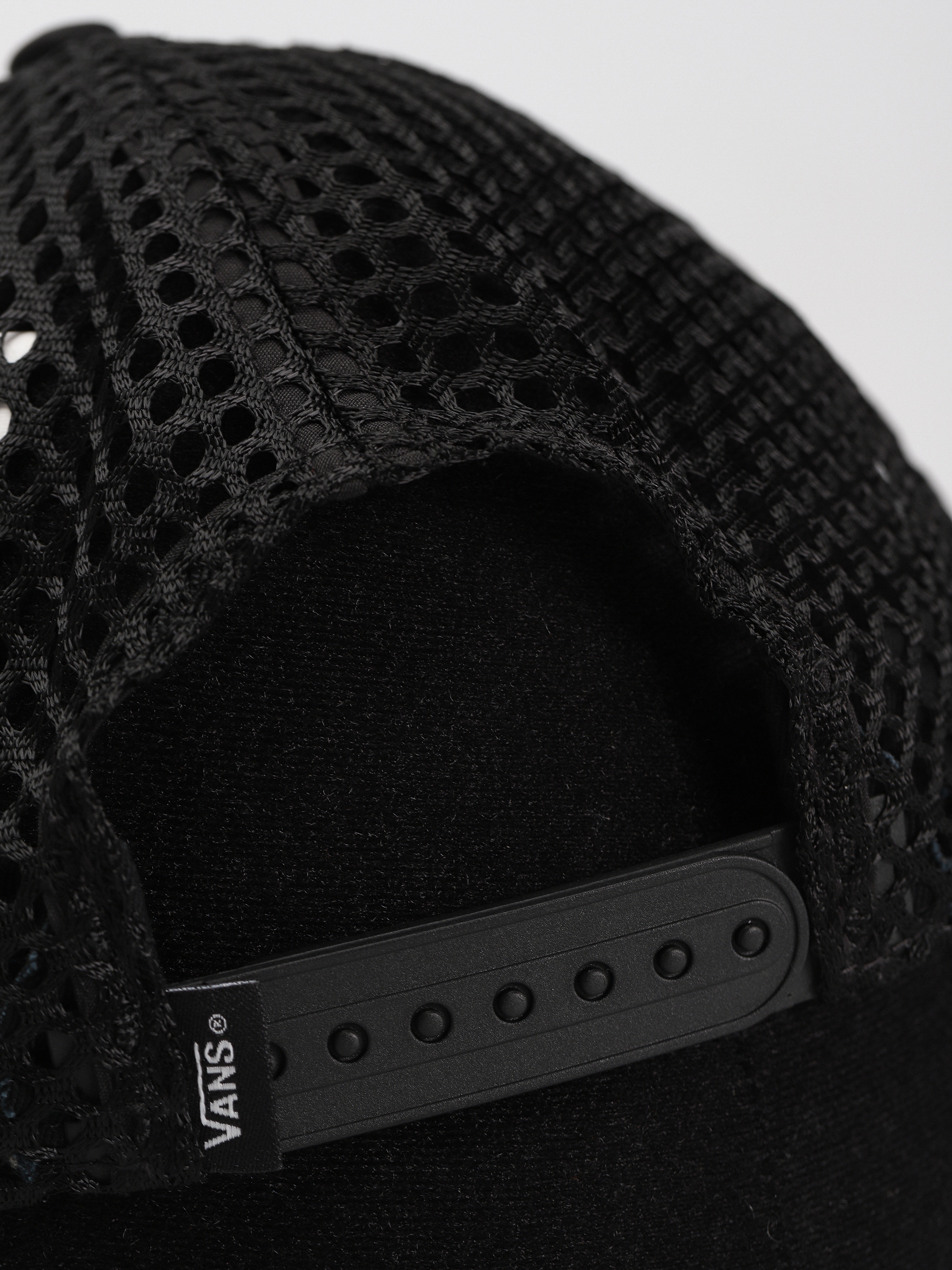 Czapka z daszkiem Vans Retro Unstructured Trucker (black)