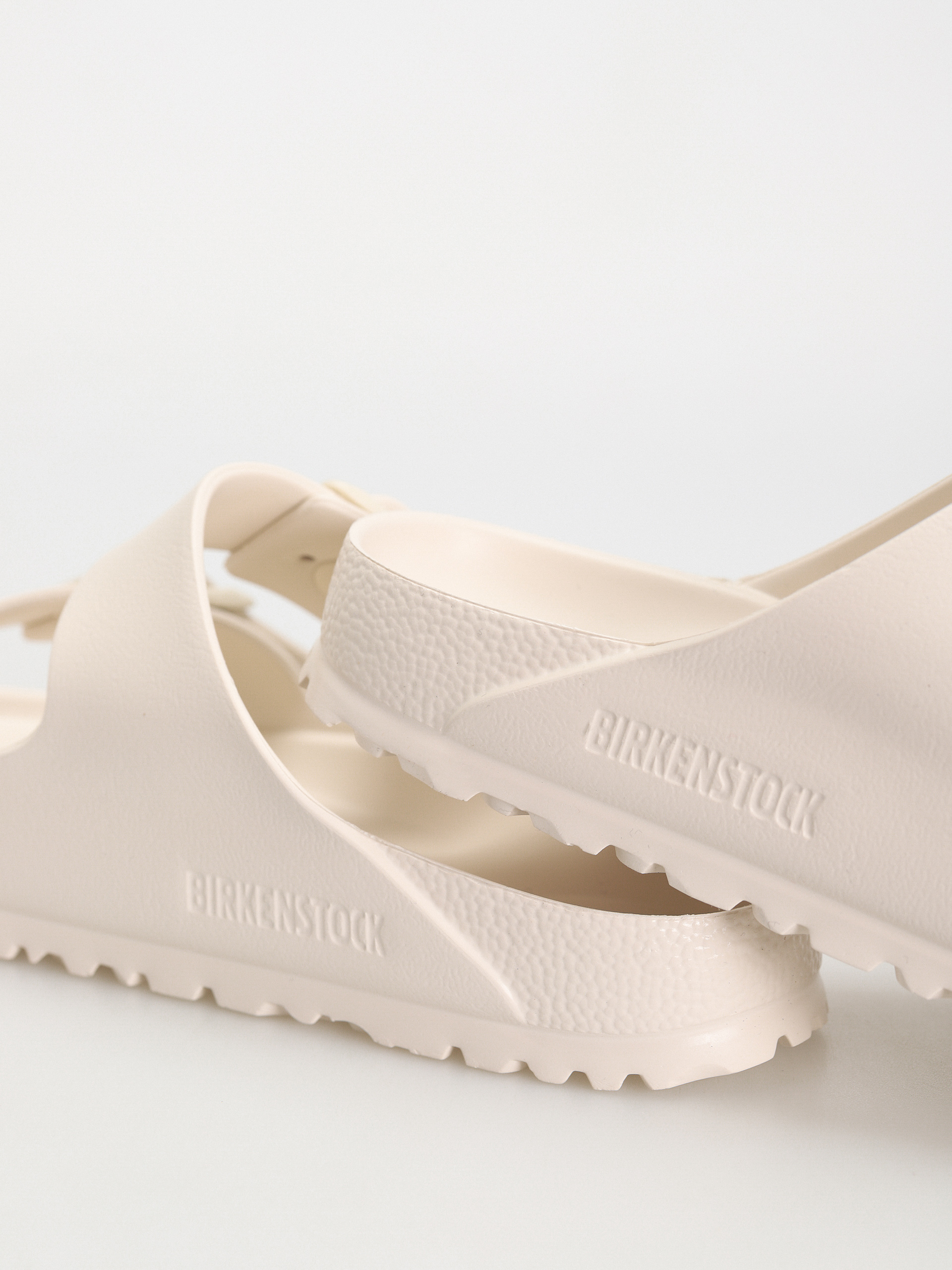 Klapki Birkenstock Arizona Essentials EVA Narrow Wmn (eggshell)