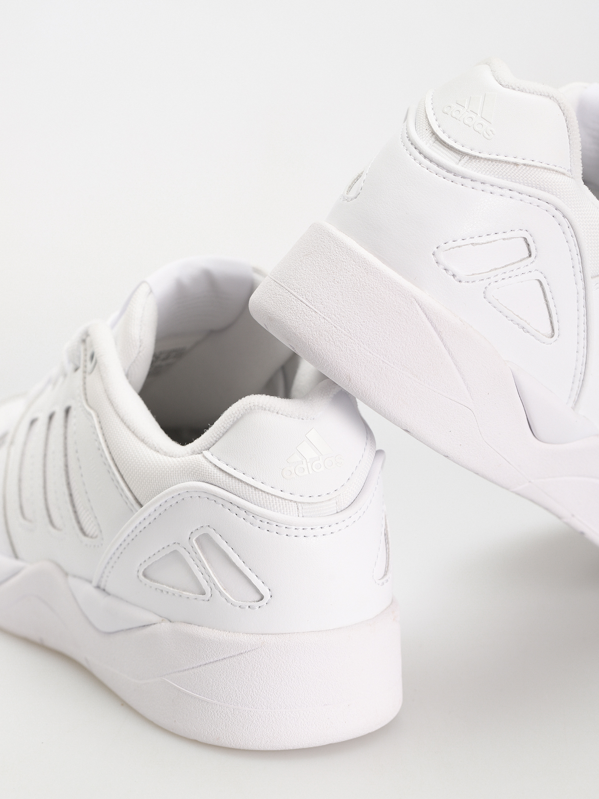 Buty adidas Midcity Low (ftwwht/ftwwht/greone)