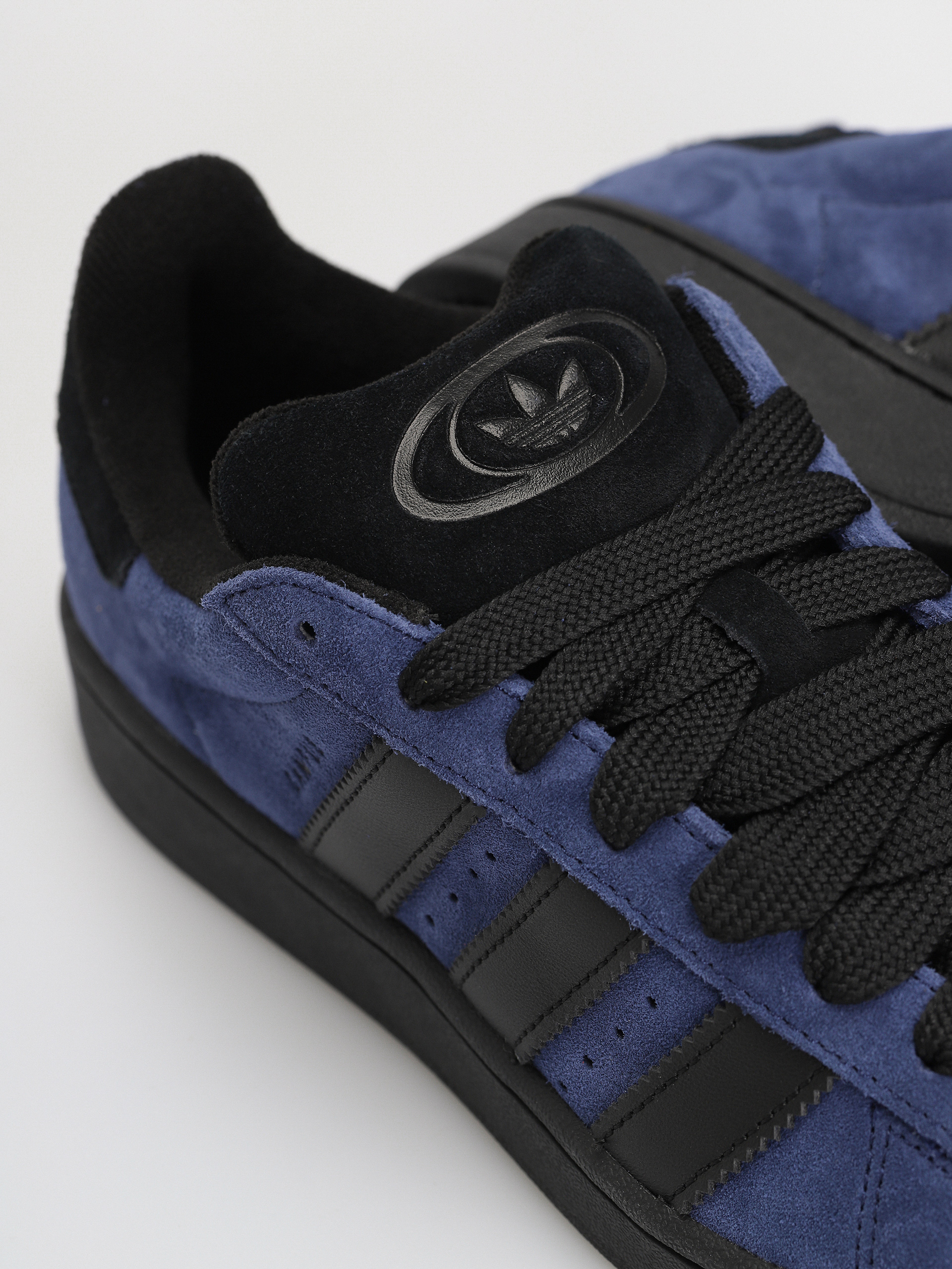 Buty adidas Campus 00s (cblack/cblack/dkblue)