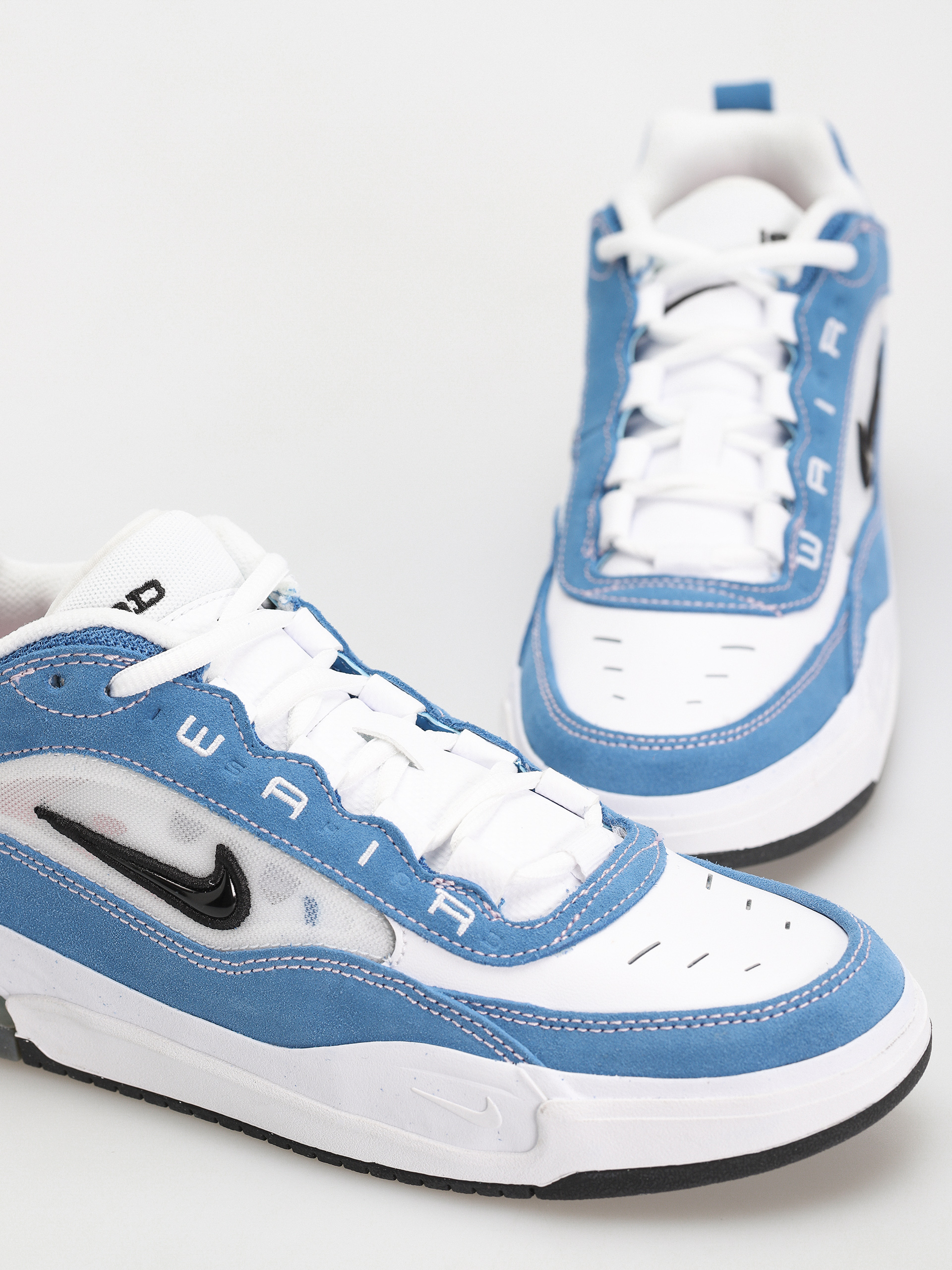 Buty Nike SB Air Max Ishod (star blue/black white med soft pink)