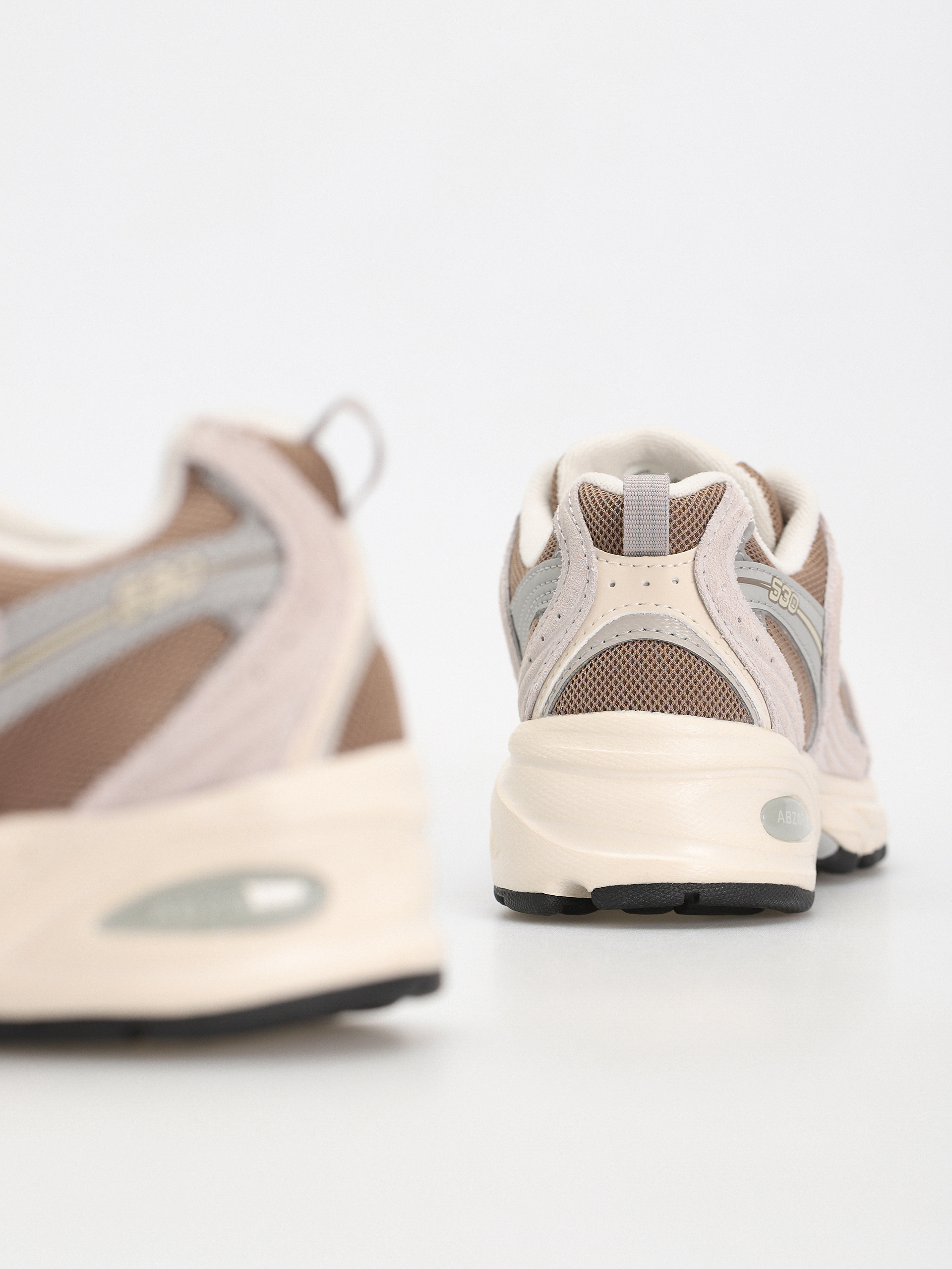 Buty New Balance 530 (moonrock)