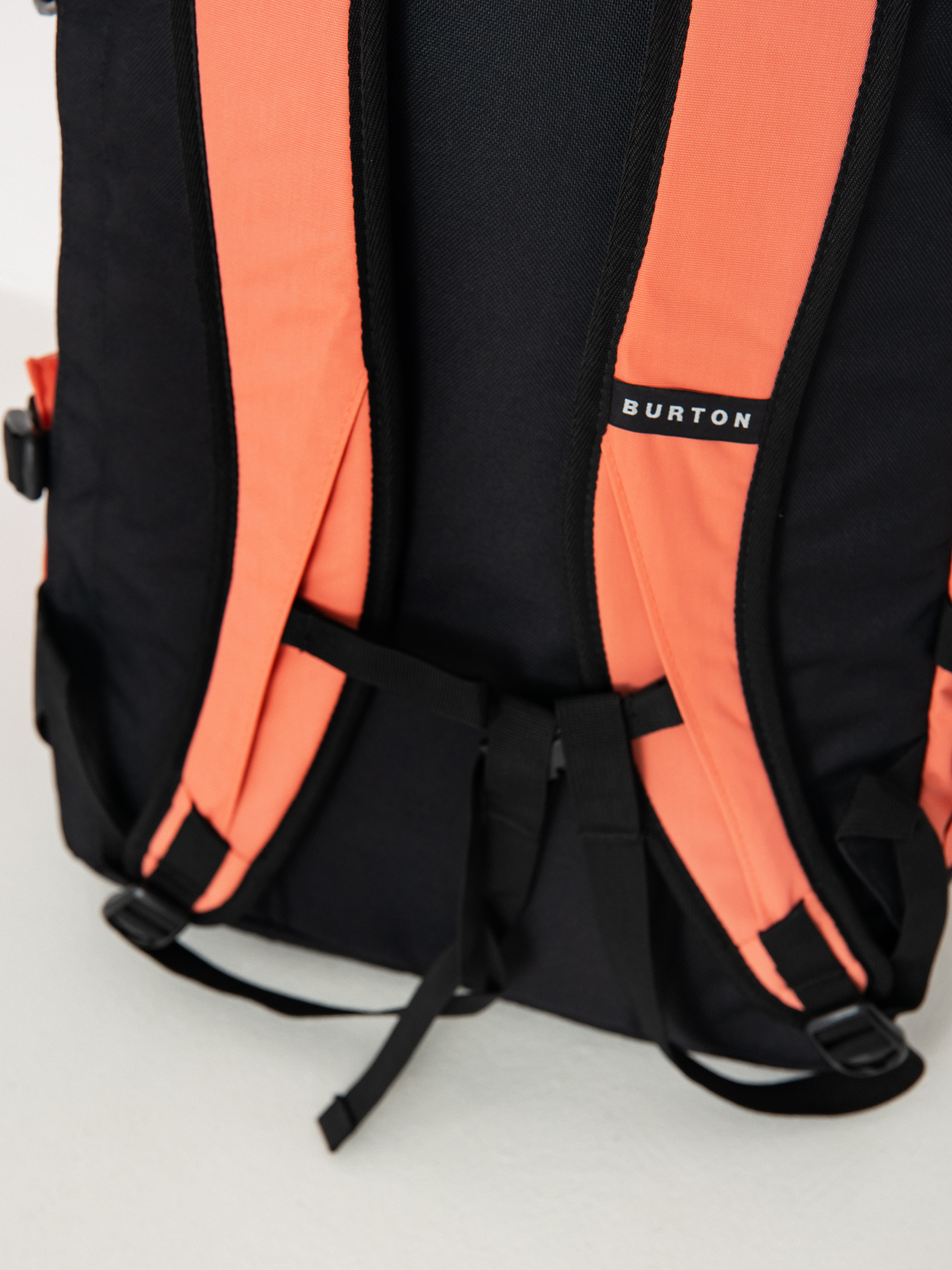 Plecak Burton Tinder 2.0 30L (peach echo)