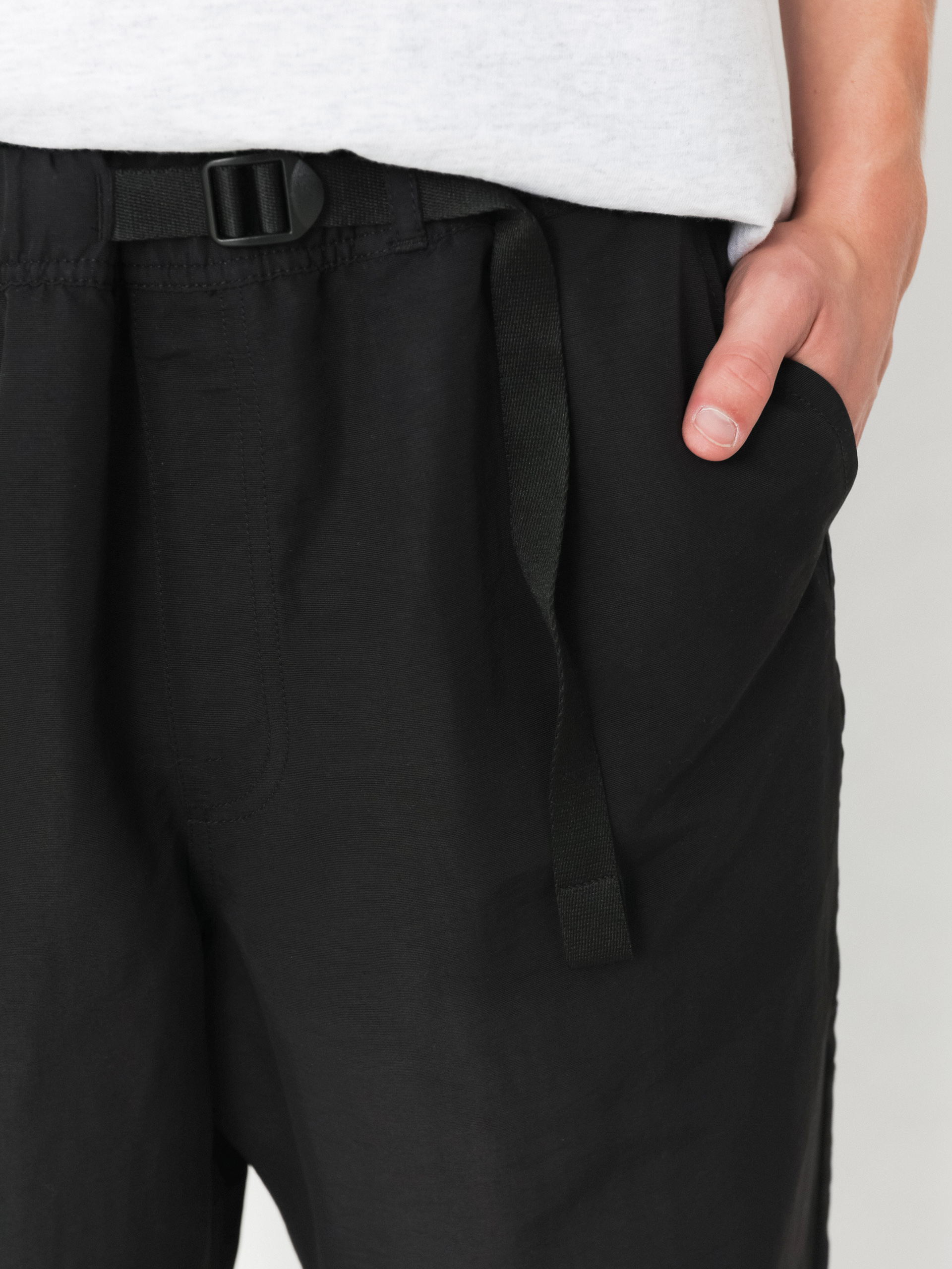 Spodnie Vans Mte Range Nylon Loose Tapered (black)