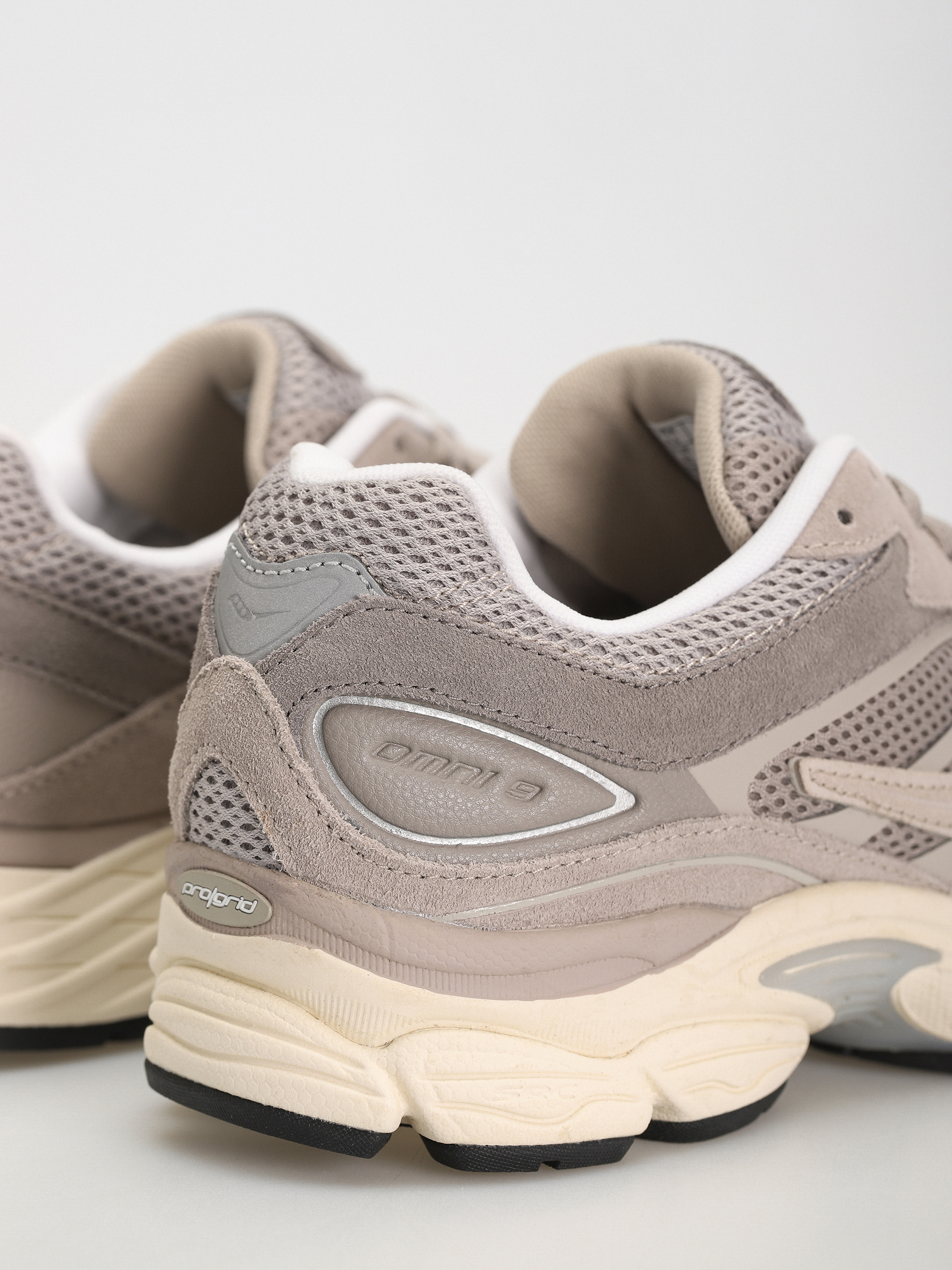 Buty Saucony Progrid Omni 9 (grey)