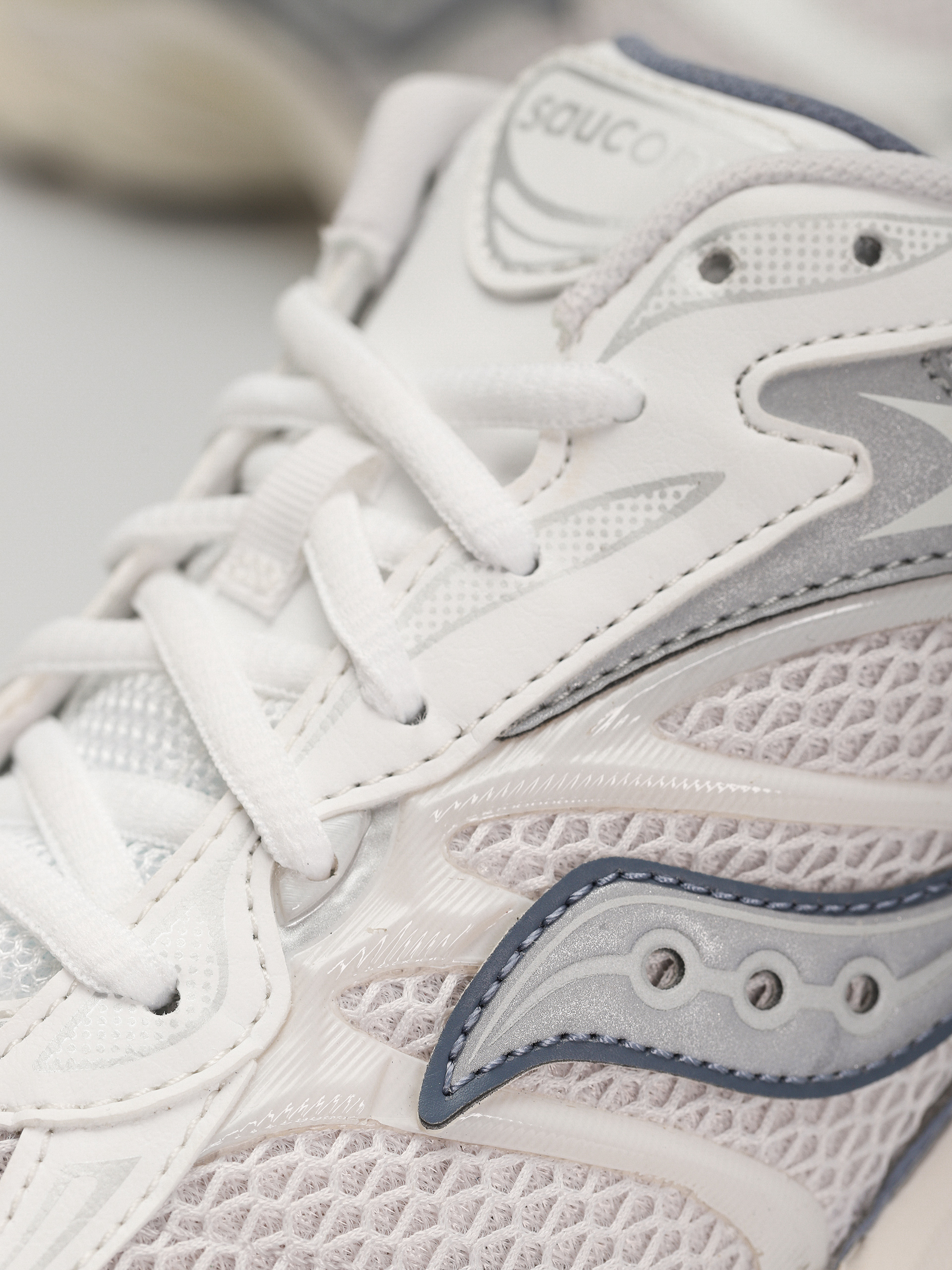 Buty Saucony Progrid Omni 9 (ivory/blue)