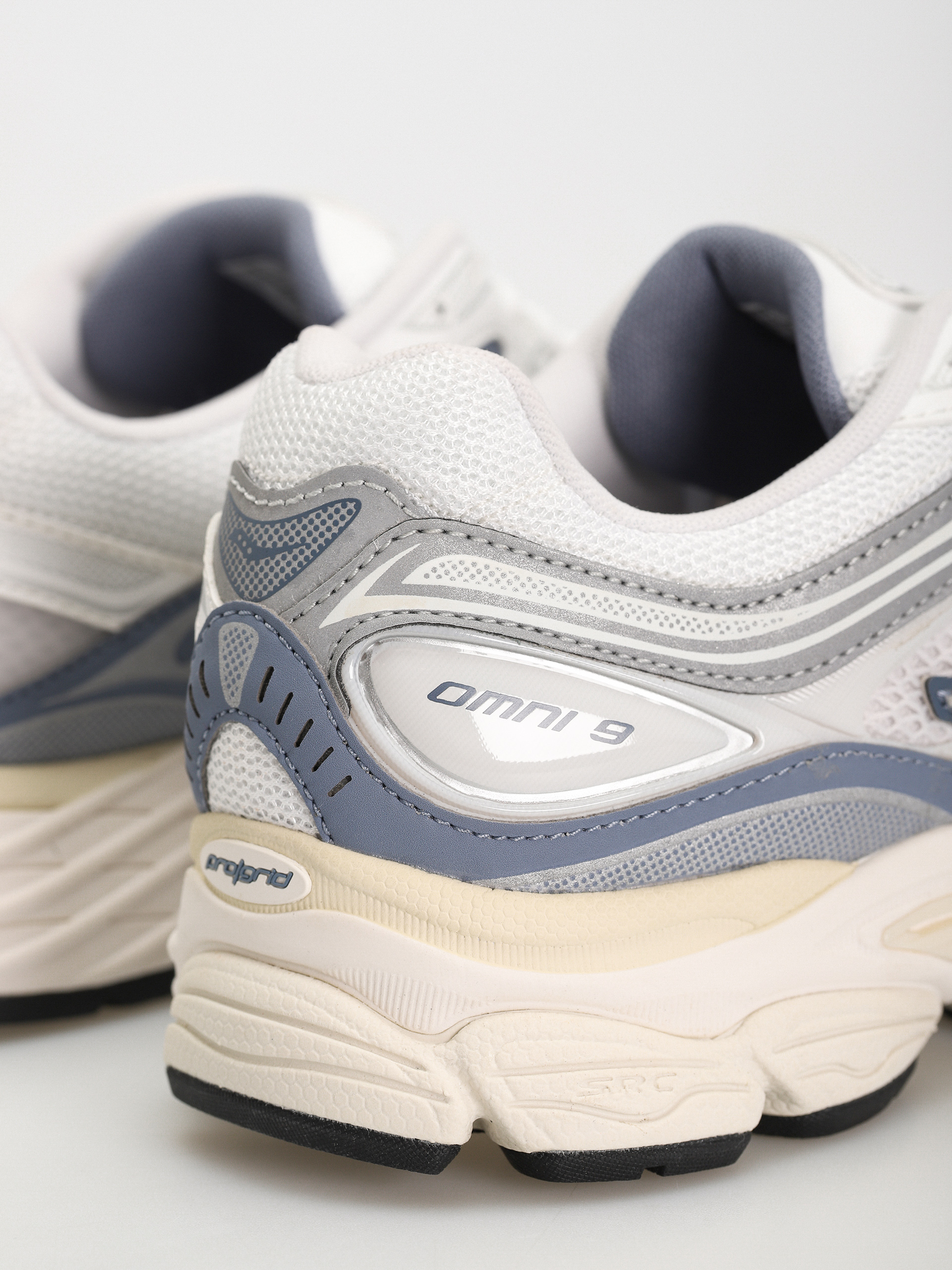 Buty Saucony Progrid Omni 9 (ivory/blue)
