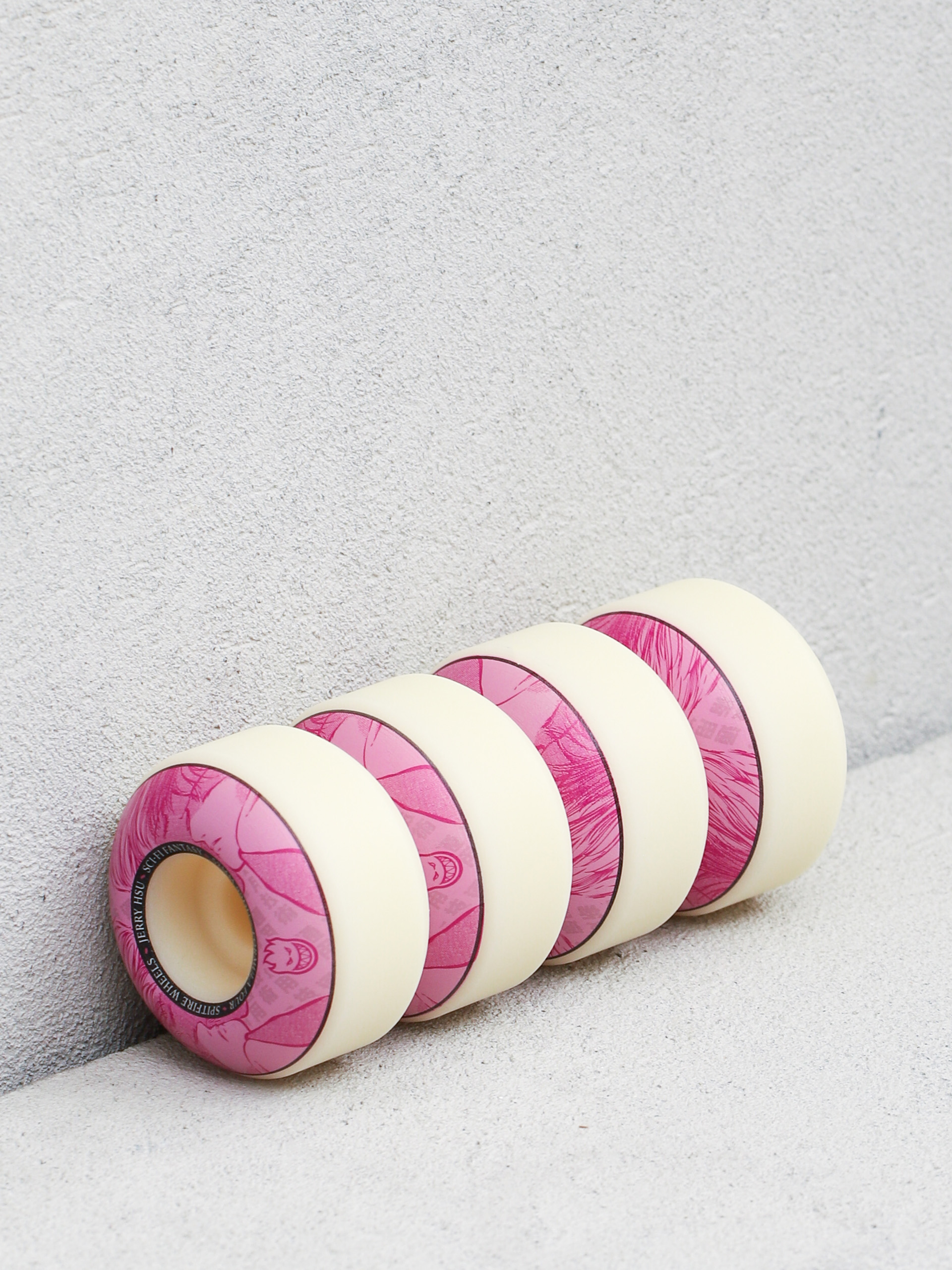 Kółka Spitfire Formula Four 99D Hsu Sci Fi Classic (natural/pink)