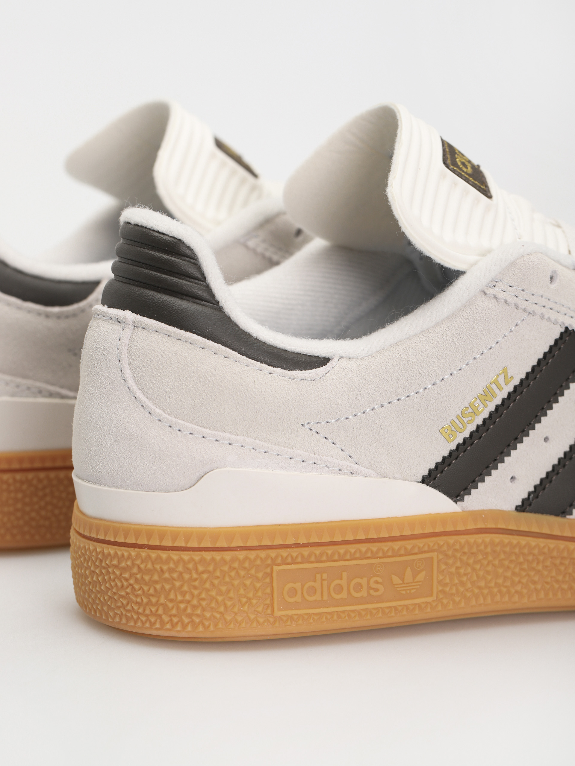 Buty adidas Busenitz (crywht/shaoli/gum3)