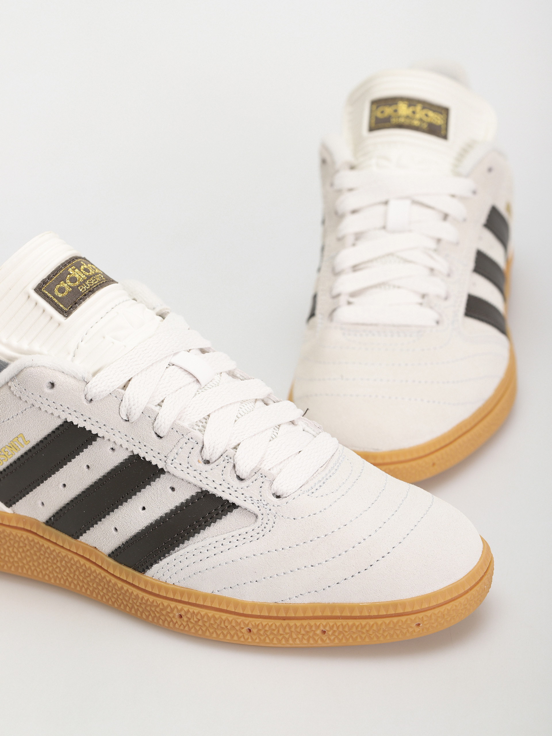 Buty adidas Busenitz (crywht/shaoli/gum3)
