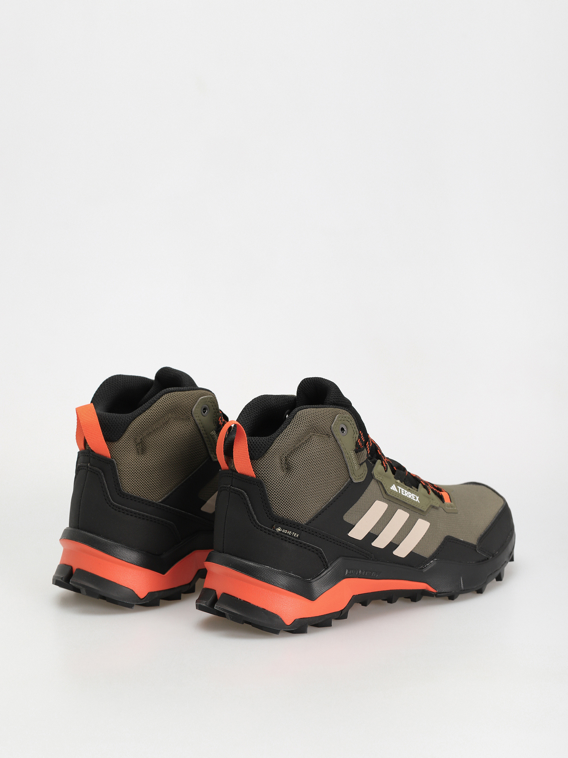 Buty adidas Terrex Ax4 Mid Gtx (olistr/wonbei/cblack)