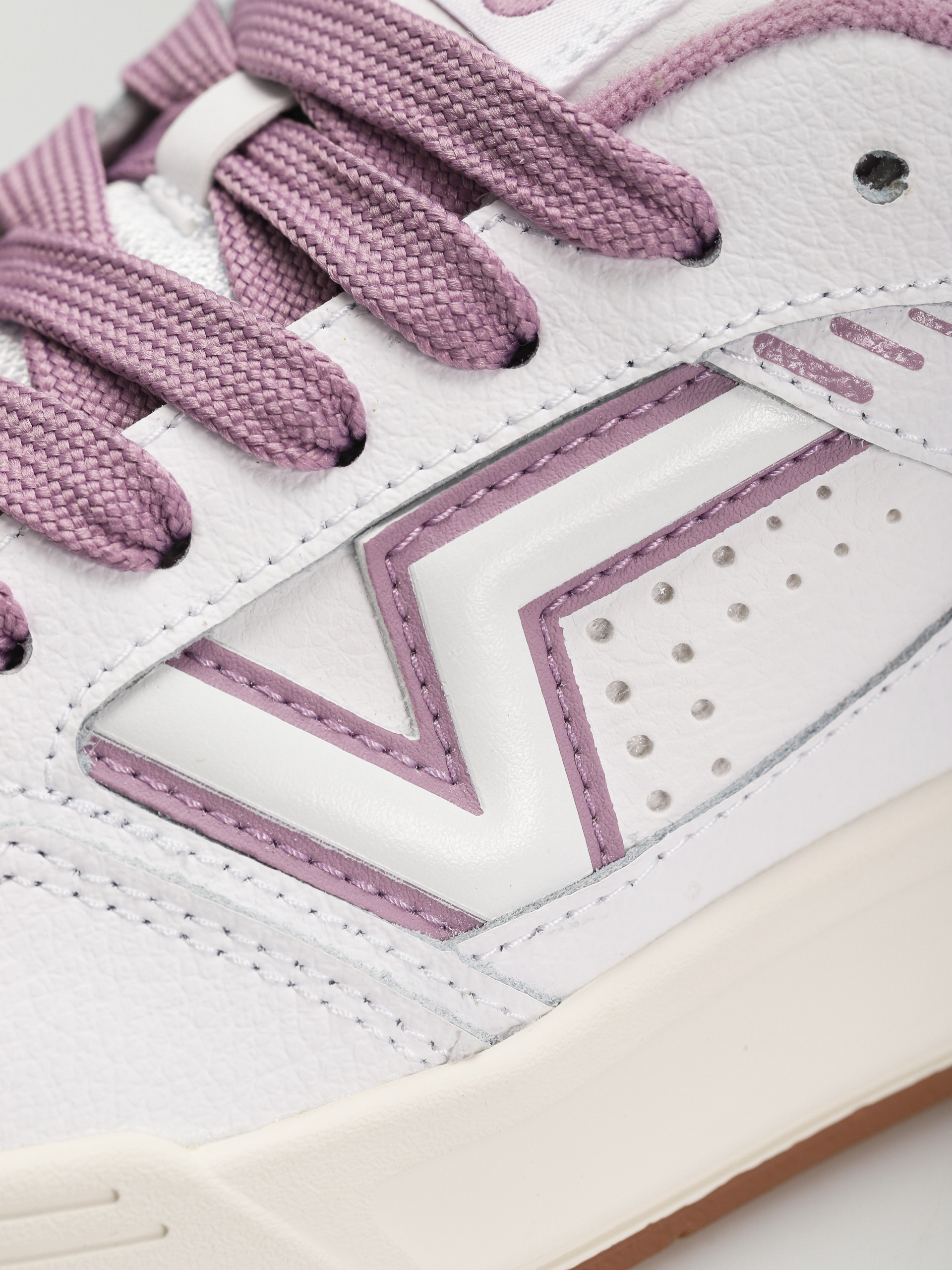 Buty Vans Upland (vintage leather purple)