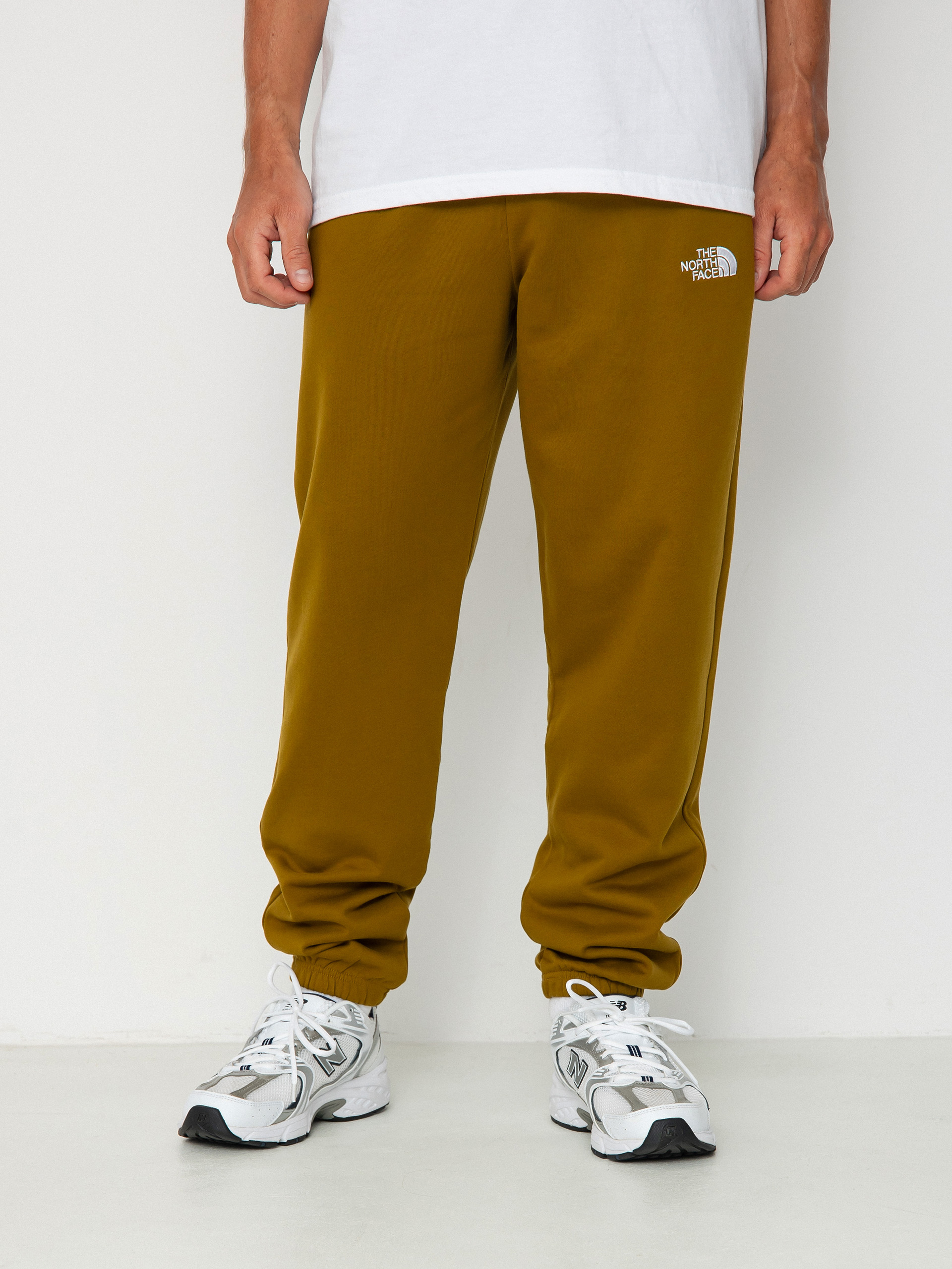 Spodnie The North Face Essential Jogger (moss green)