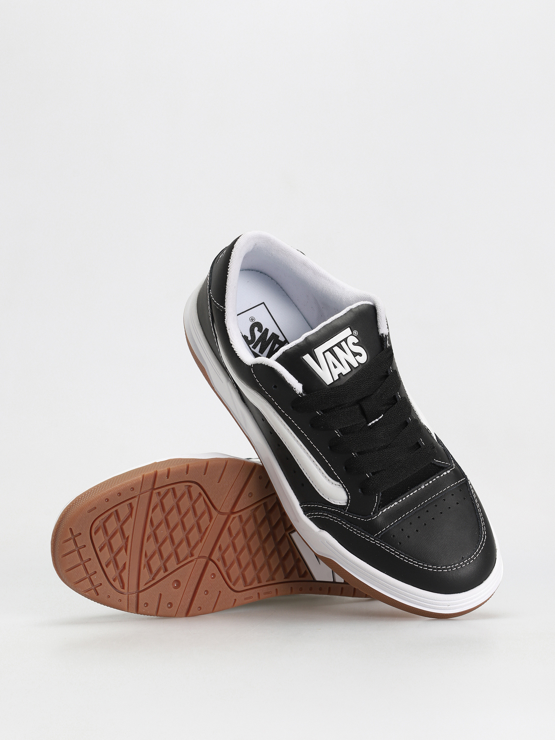 Buty Vans Hylane (black/white/gum)