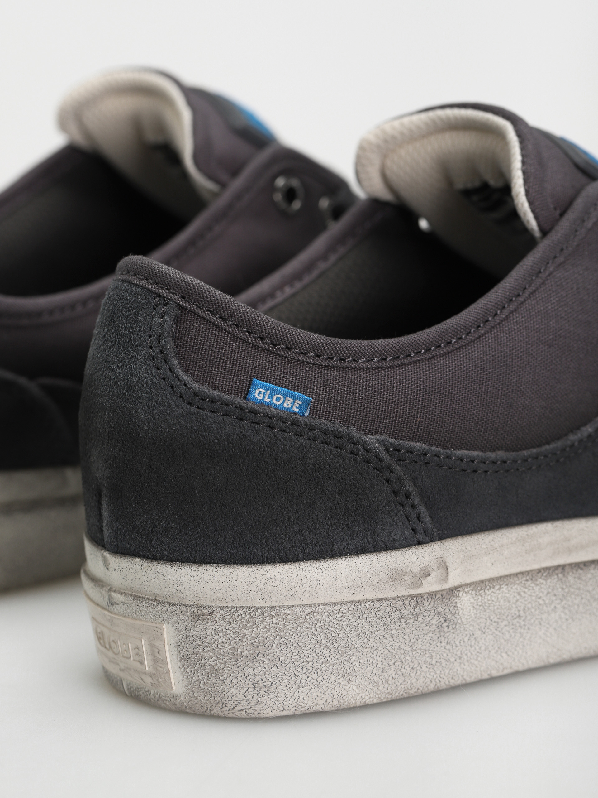 Buty Globe Mahalo (phantom distressed)